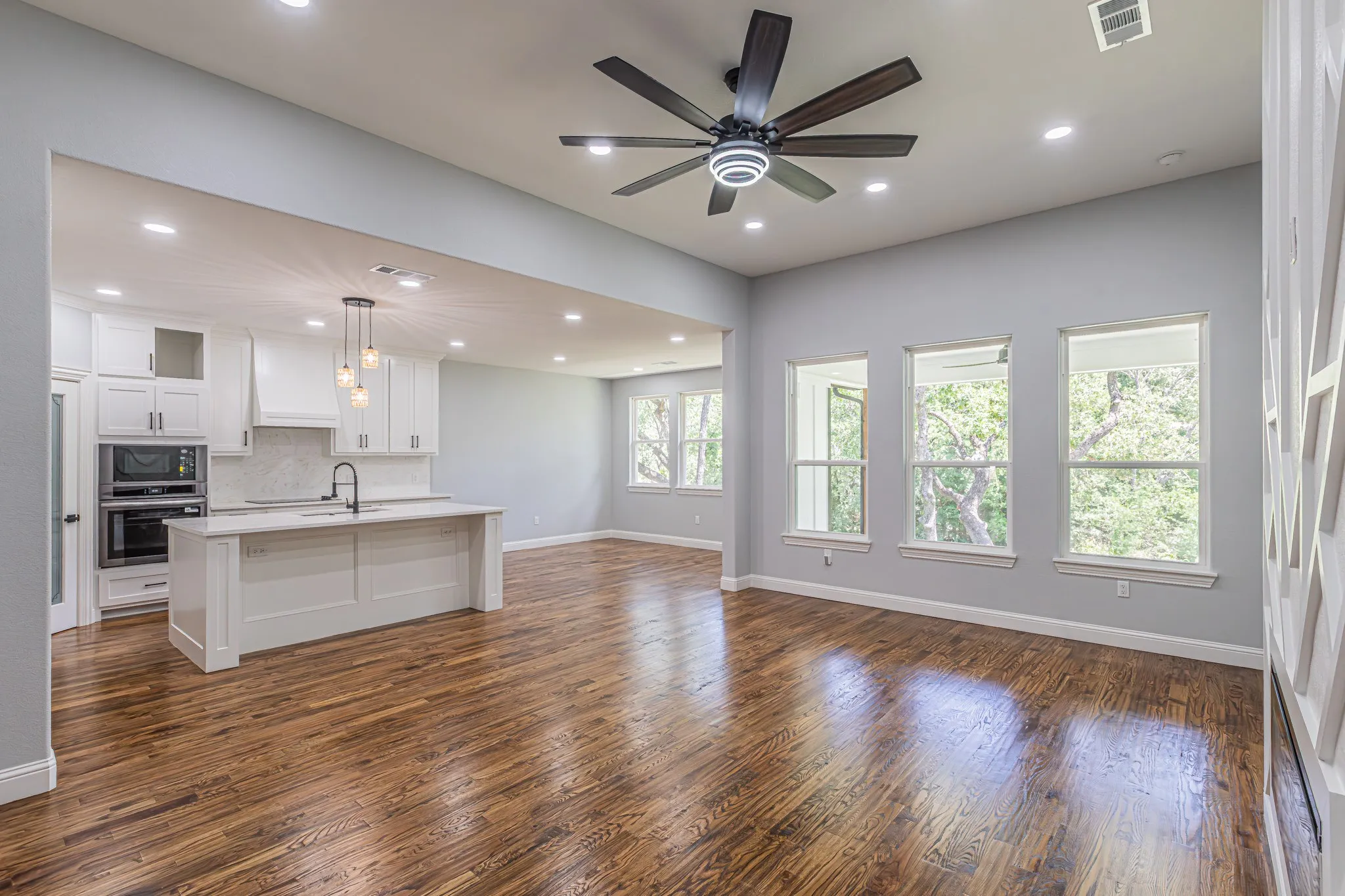 Single Family Residence For Sale in Wise County , 109 Gordons Circle, Runaway Bay, Texas 76426, 4 Bedroom, 3 Bathroom, 2 Garage spaces, 1,973 Sqft, built in 2026, mls#21380833, Real Estate Agent in Runaway Bay, Homes For Sale in Wise county, Homes For Sale in Runaway Bay, Realtor in Runaway Bay Texas, Real Estate Brokerage Independent Realty Texas, Luminita Cordes Realtor