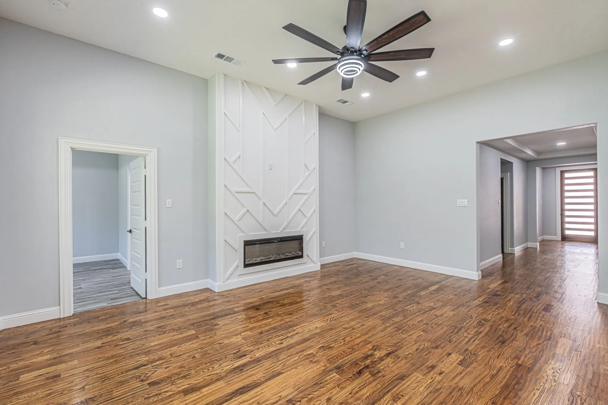 Single Family Residence For Sale in Wise County , 109 Gordons Circle, Runaway Bay, Texas 76426, 4 Bedroom, 3 Bathroom, 2 Garage spaces, 1,973 Sqft, built in 2026, mls#21380833, Real Estate Agent in Runaway Bay, Homes For Sale in Wise county, Homes For Sale in Runaway Bay, Realtor in Runaway Bay Texas, Real Estate Brokerage Independent Realty Texas, Luminita Cordes Realtor