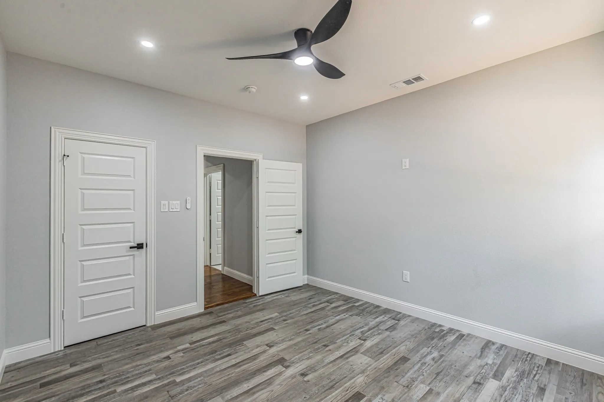 Single Family Residence For Sale in Wise County , 109 Gordons Circle, Runaway Bay, Texas 76426, 4 Bedroom, 3 Bathroom, 2 Garage spaces, 1,973 Sqft, built in 2026, mls#21380833, Real Estate Agent in Runaway Bay, Homes For Sale in Wise county, Homes For Sale in Runaway Bay, Realtor in Runaway Bay Texas, Real Estate Brokerage Independent Realty Texas, Luminita Cordes Realtor