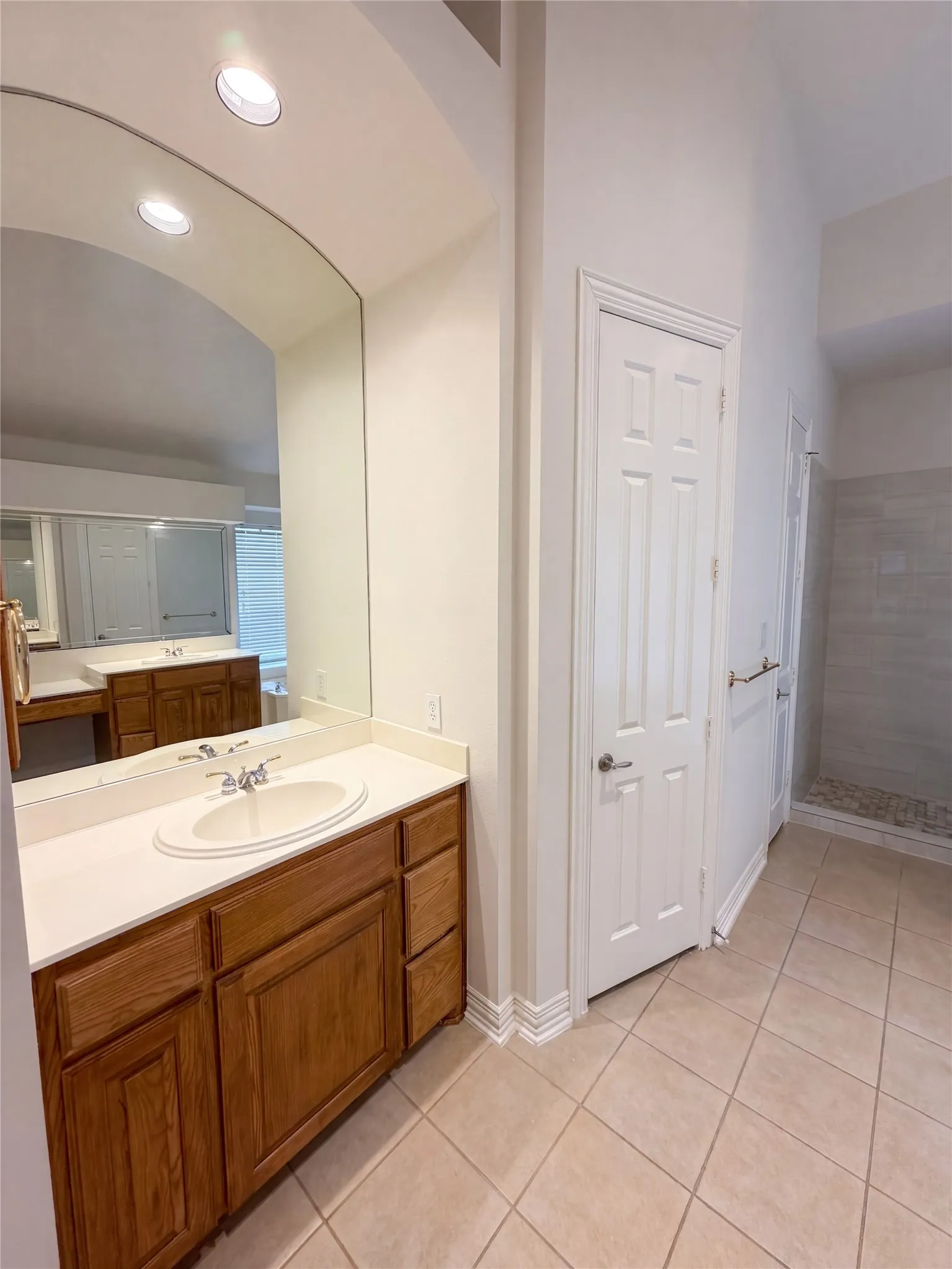 Single Family Residence For Sale in Collin County , 3228 Tearose Drive, Richardson, Texas 75082, 5 Bedroom, 4 Bathroom, 2 Garage spaces, 3,390 Sqft, built in 2002, mls#21380831, Real Estate Agent in Richardson, Homes For Sale in Collin county, Homes For Sale in Richardson, Realtor in Richardson Texas, Real Estate Brokerage Independent Realty Texas, Luminita Cordes Realtor