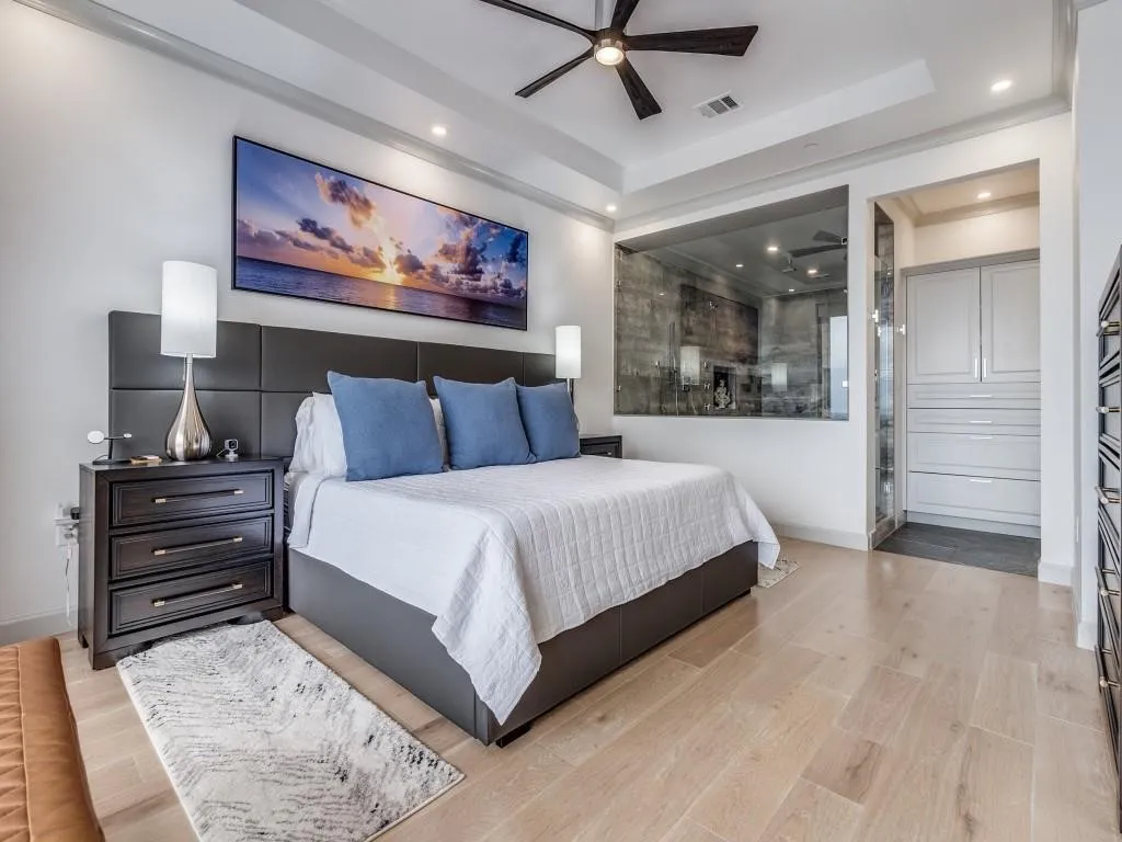 Condominium For Sale in Dallas County , 5909 Luther Lane 2301, Dallas, Texas 75225, 1 Bedroom, 2 Bathroom, 2 Garage spaces, 1,737 Sqft, built in 1983, mls#21380809, Real Estate Agent in Dallas, Homes For Sale in Dallas county, Homes For Sale in Dallas, Realtor in Dallas Texas, Real Estate Brokerage Independent Realty Texas, Luminita Cordes Realtor