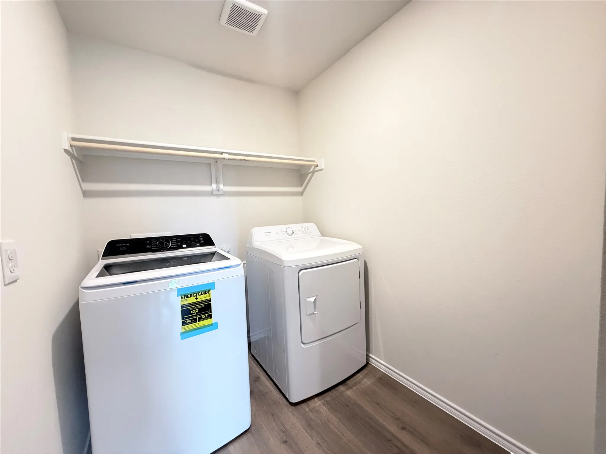 Single Family Residence For Rent in Collin County , 629 Dunhill Road, Nevada, Texas 75173, 4 Bedroom, 3 Bathroom, 2 Garage spaces, 2,089 Sqft, built in 2026, mls#21380853, Real Estate Agent in Nevada, Homes For Rent in Collin county, Homes For Rent in Nevada, Realtor in Nevada Texas, Real Estate Brokerage Independent Realty Texas, Luminita Cordes Realtor