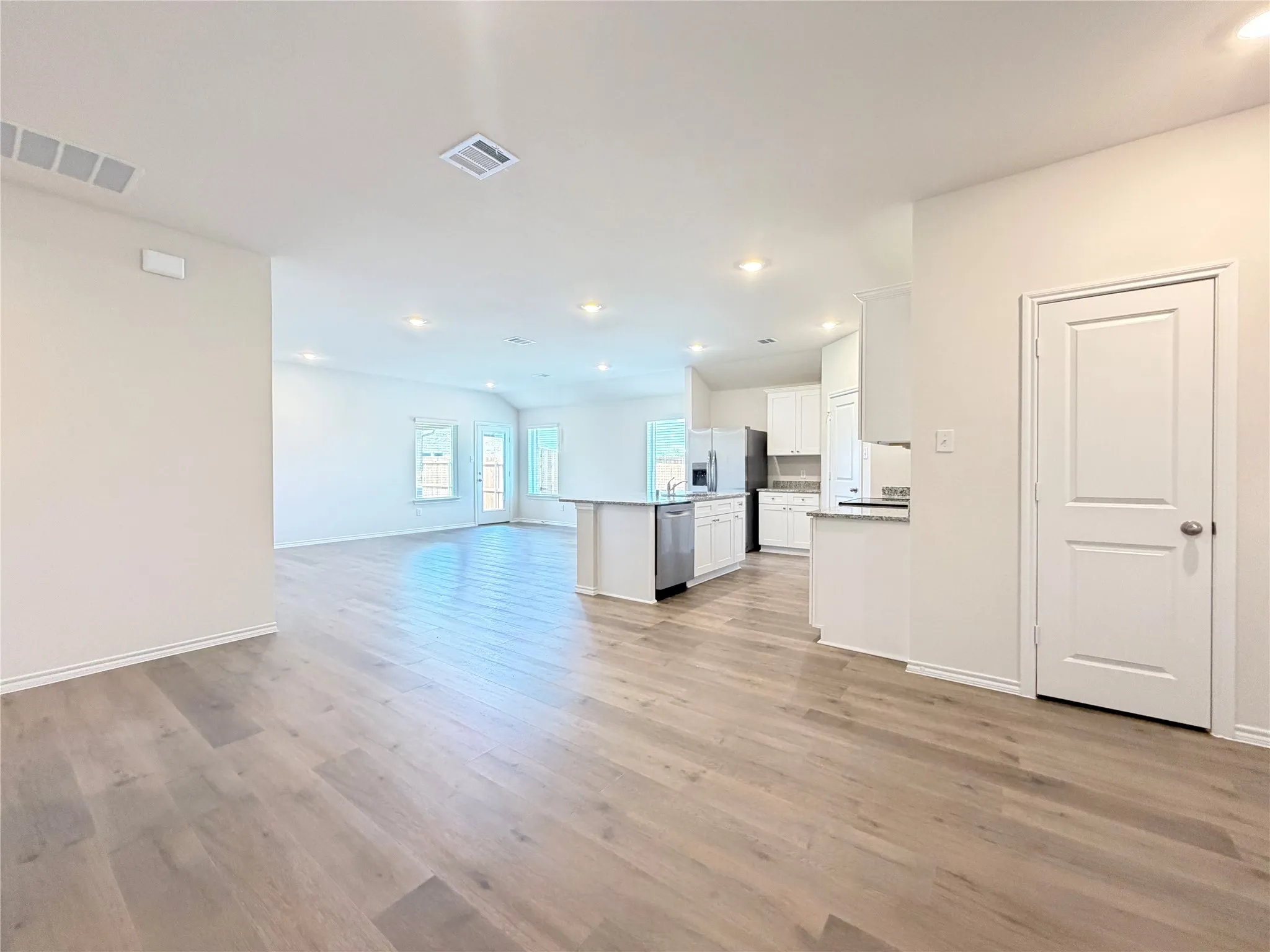 Single Family Residence For Rent in Collin County , 629 Dunhill Road, Nevada, Texas 75173, 4 Bedroom, 3 Bathroom, 2 Garage spaces, 2,089 Sqft, built in 2026, mls#21380853, Real Estate Agent in Nevada, Homes For Rent in Collin county, Homes For Rent in Nevada, Realtor in Nevada Texas, Real Estate Brokerage Independent Realty Texas, Luminita Cordes Realtor