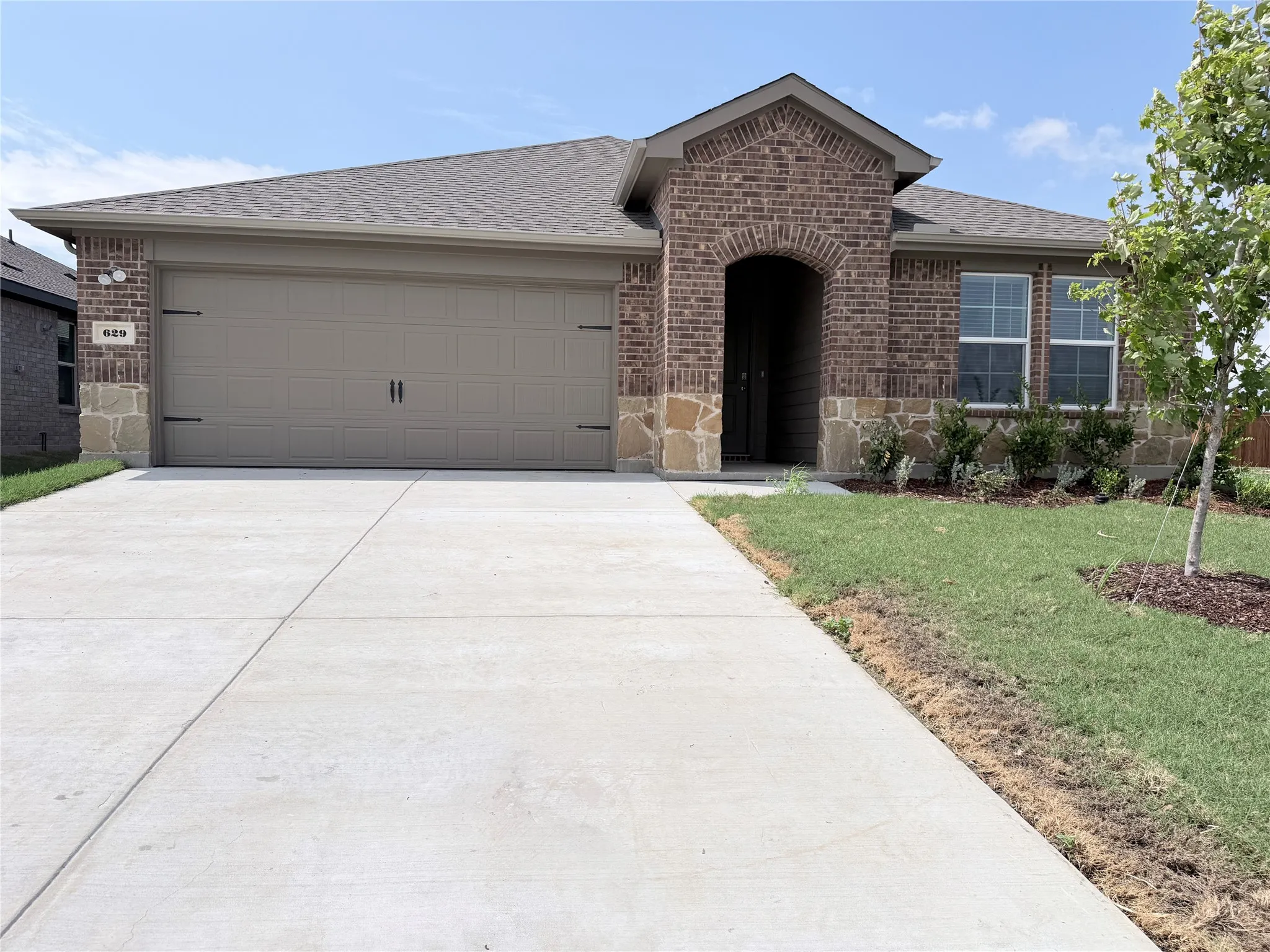 Single Family Residence For Rent in Collin County , 629 Dunhill Road, Nevada, Texas 75173, 4 Bedroom, 3 Bathroom, 2 Garage spaces, 2,089 Sqft, built in 2026, mls#21380853, Real Estate Agent in Nevada, Homes For Rent in Collin county, Homes For Rent in Nevada, Realtor in Nevada Texas, Real Estate Brokerage Independent Realty Texas, Luminita Cordes Realtor