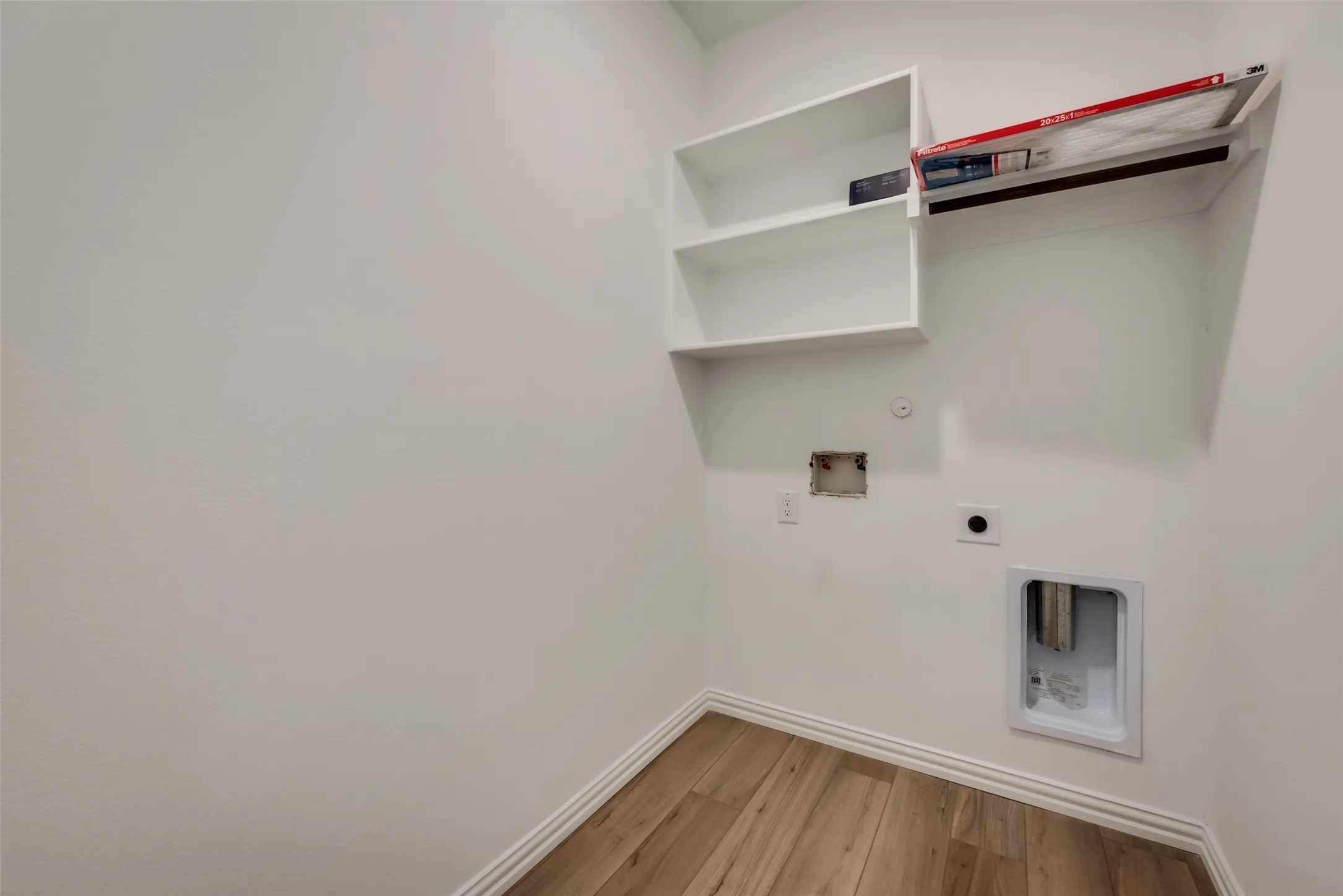 Single Family Residence For Rent in Denton County , 3009 Sovereignty Drive, Denton, Texas 76207, 4 Bedroom, 2 Bathroom, 2 Garage spaces, 1,999 Sqft, built in 2022, mls#21380260, Real Estate Agent in Denton, Homes For Rent in Denton county, Homes For Rent in Denton, Realtor in Denton Texas, Real Estate Brokerage Independent Realty Texas, Luminita Cordes Realtor