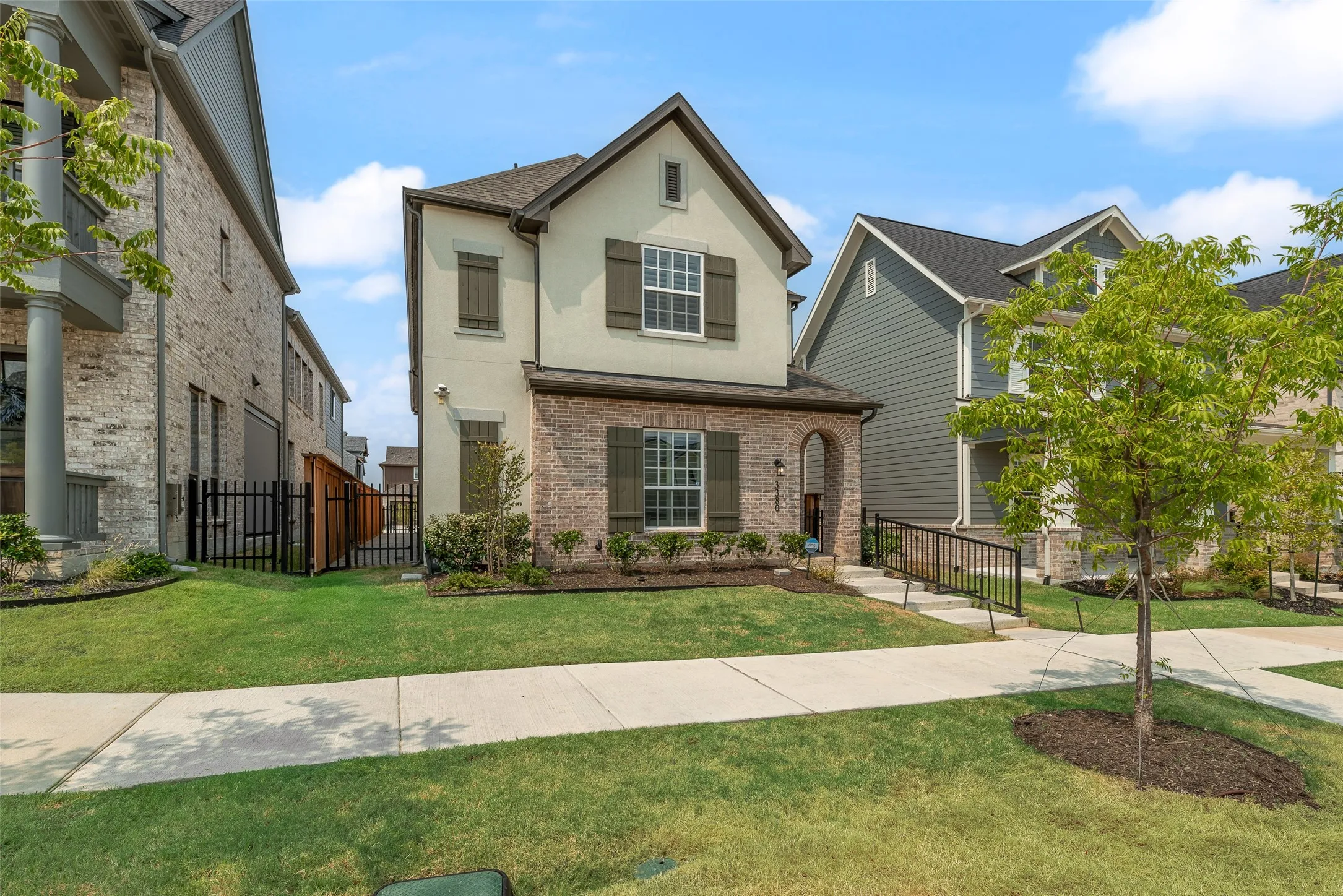 Single Family Residence For Sale in Denton County , 3380 Betony Street, Frisco, Texas 75033, 3 Bedroom, 4 Bathroom, 2 Garage spaces, 2,483 Sqft, built in 2024, mls#21380857, Real Estate Agent in Frisco, Homes For Sale in Denton county, Homes For Sale in Frisco, Realtor in Frisco Texas, Real Estate Brokerage Independent Realty Texas, Luminita Cordes Realtor