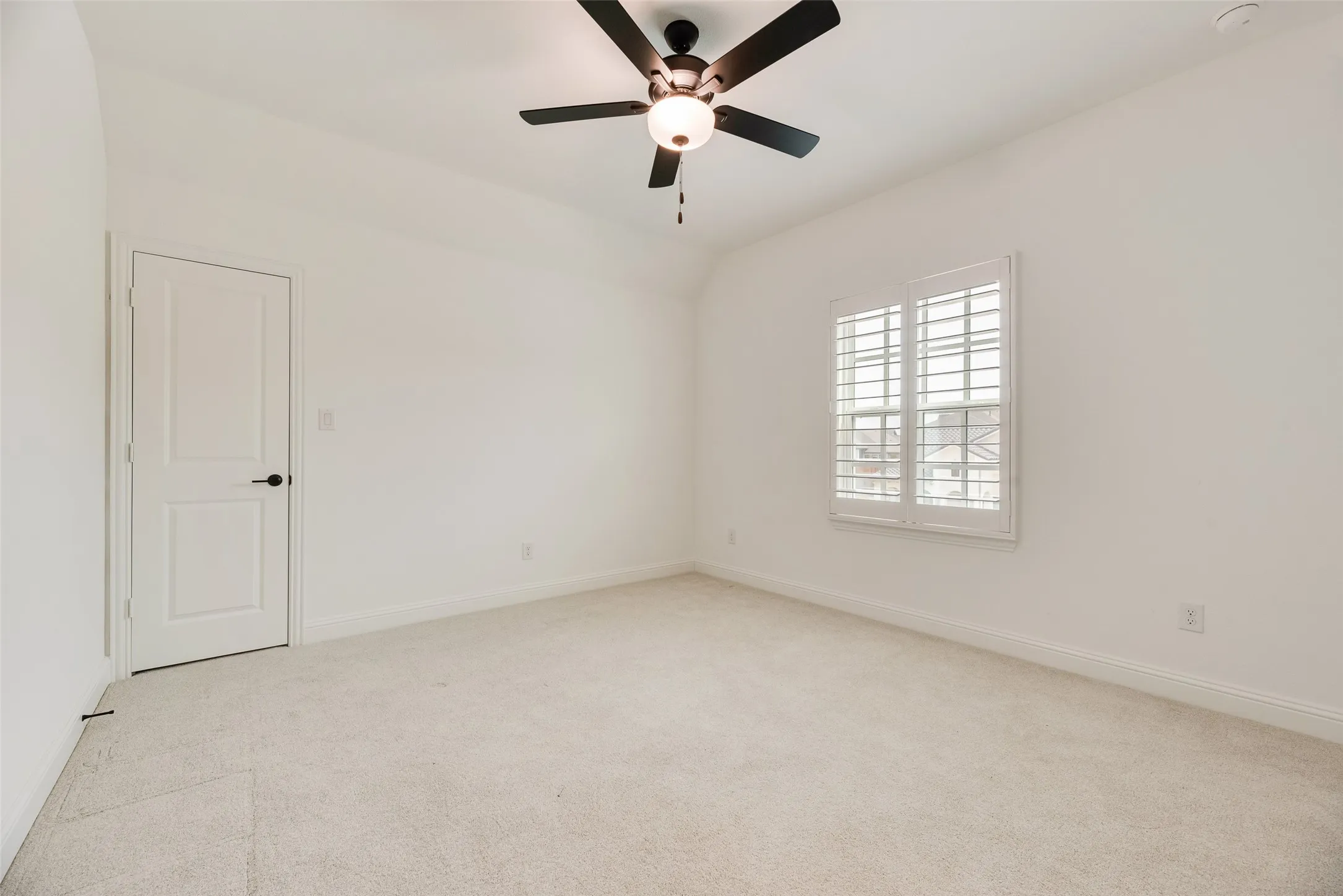 Single Family Residence For Sale in Denton County , 3380 Betony Street, Frisco, Texas 75033, 3 Bedroom, 4 Bathroom, 2 Garage spaces, 2,483 Sqft, built in 2024, mls#21380857, Real Estate Agent in Frisco, Homes For Sale in Denton county, Homes For Sale in Frisco, Realtor in Frisco Texas, Real Estate Brokerage Independent Realty Texas, Luminita Cordes Realtor