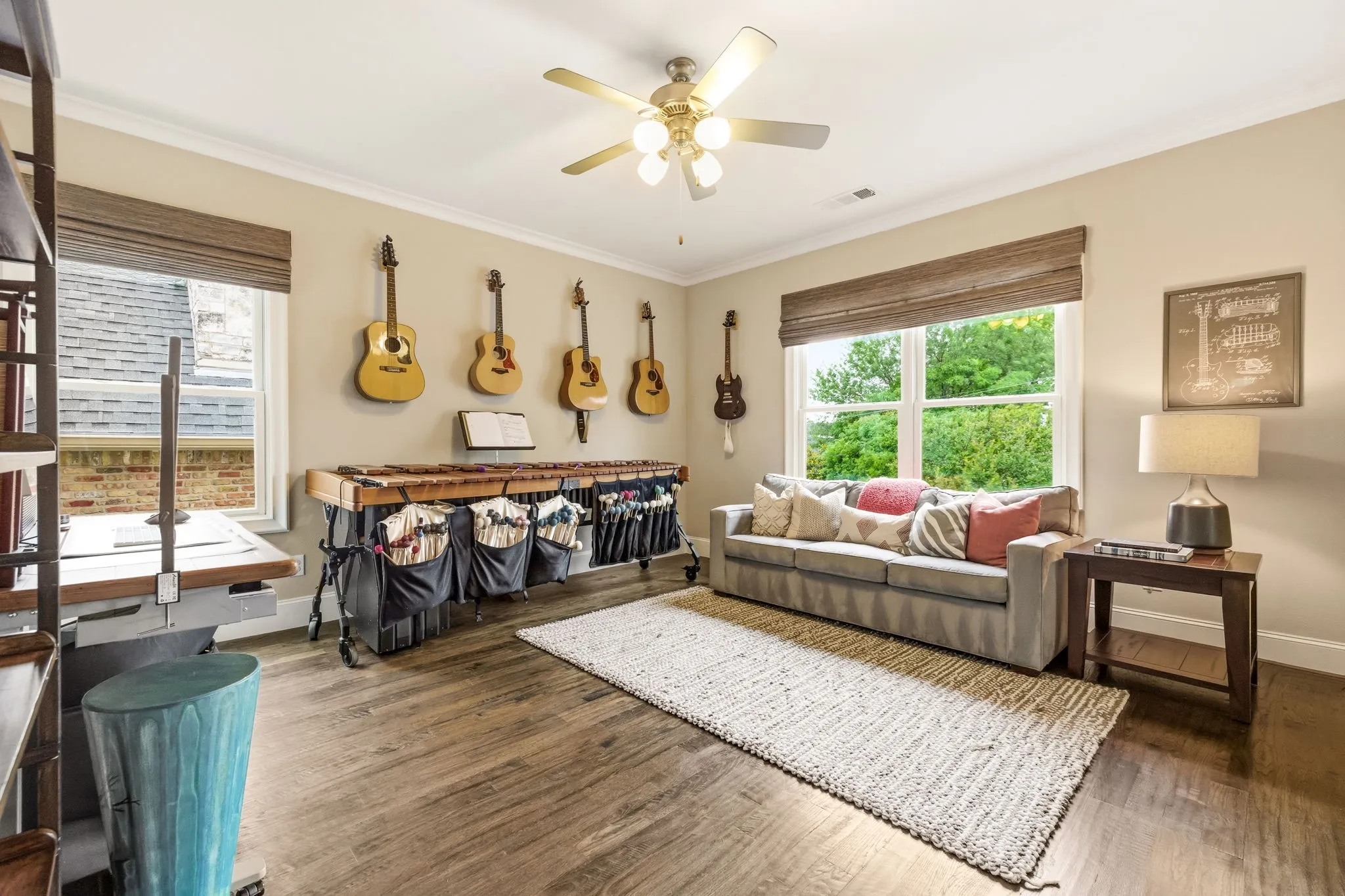 Single Family Residence For Sale in Dallas County , 6635 Park Lane, Dallas, Texas 75225, 5 Bedroom, 5 Bathroom, 2 Garage spaces, 5,582 Sqft, built in 2014, mls#21373856, Real Estate Agent in Dallas, Homes For Sale in Dallas county, Homes For Sale in Dallas, Realtor in Dallas Texas, Real Estate Brokerage Independent Realty Texas, Luminita Cordes Realtor