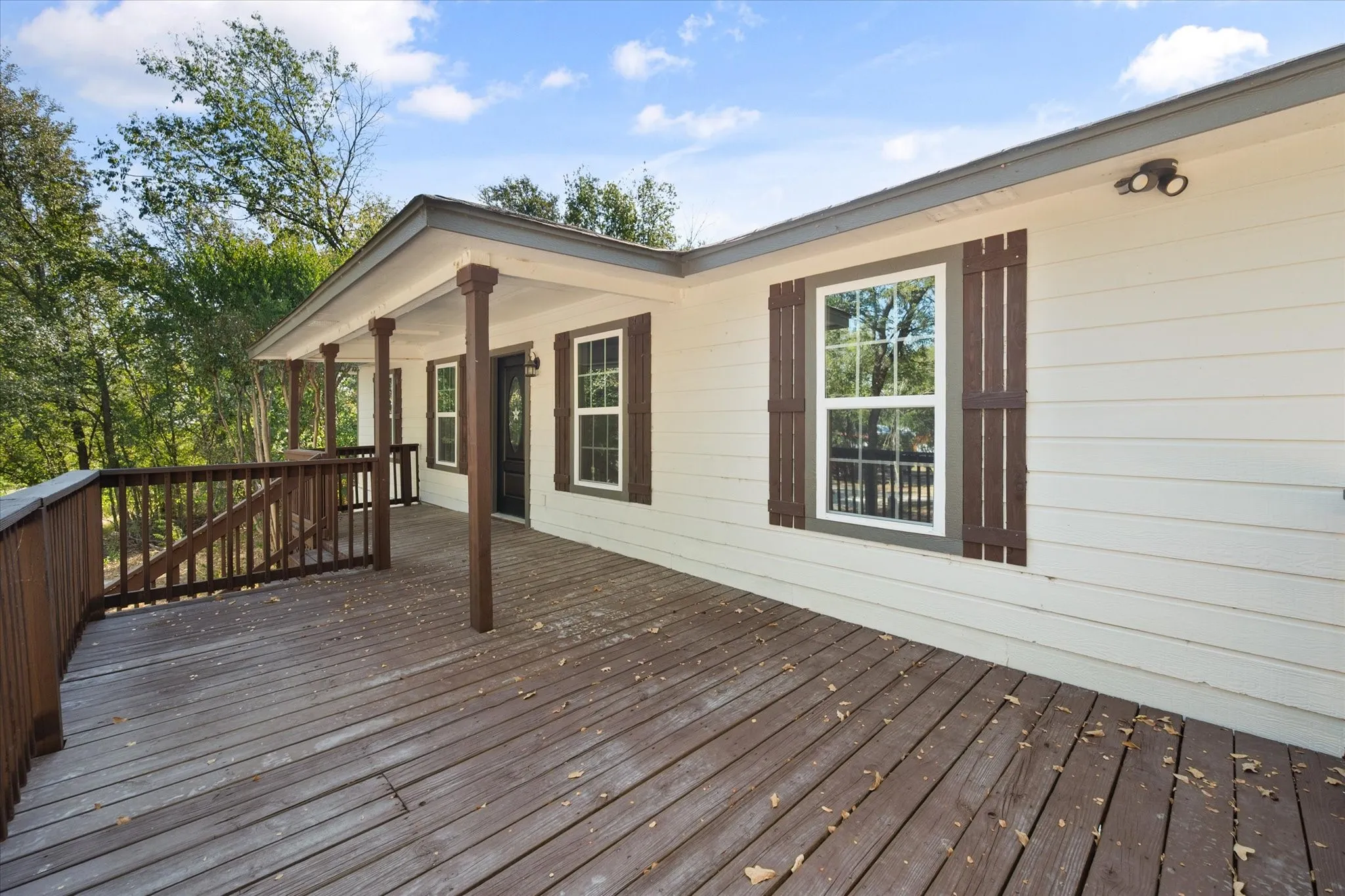 Single Family Residence For Sale in Navarro County , 316 County Road 3048a, Corsicana, Texas 75109, 3 Bedroom, 2 Bathroom, Garage spaces, 1,080 Sqft, built in 1999, mls#21377603, Real Estate Agent in Corsicana, Homes For Sale in Navarro county, Homes For Sale in Corsicana, Realtor in Corsicana Texas, Real Estate Brokerage Independent Realty Texas, Luminita Cordes Realtor