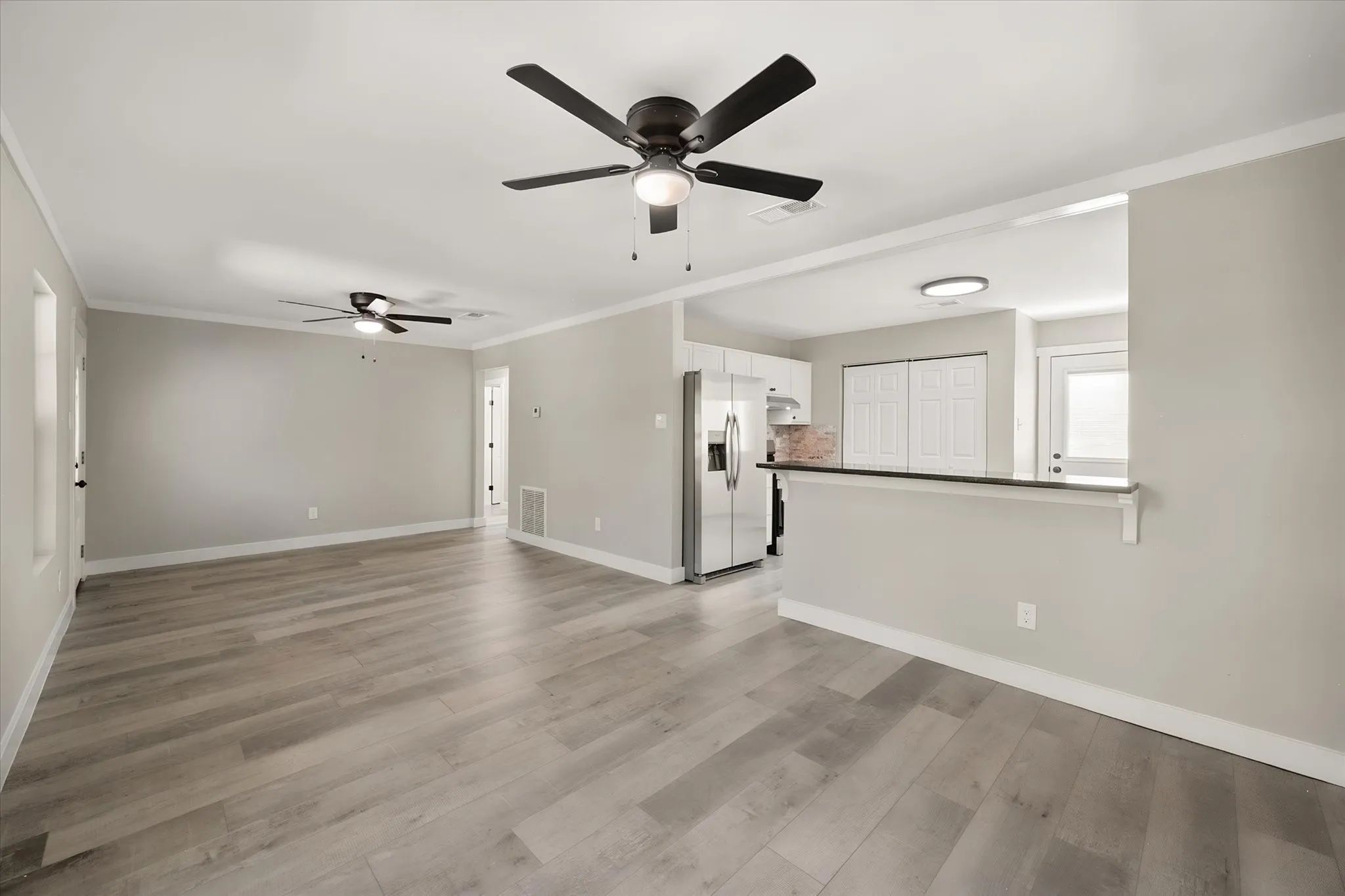 Single Family Residence For Sale in Navarro County , 316 County Road 3048a, Corsicana, Texas 75109, 3 Bedroom, 2 Bathroom, Garage spaces, 1,080 Sqft, built in 1999, mls#21377603, Real Estate Agent in Corsicana, Homes For Sale in Navarro county, Homes For Sale in Corsicana, Realtor in Corsicana Texas, Real Estate Brokerage Independent Realty Texas, Luminita Cordes Realtor