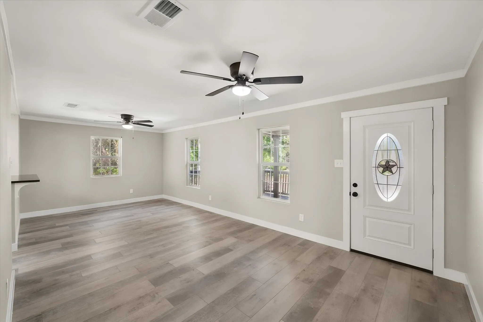Single Family Residence For Sale in Navarro County , 316 County Road 3048a, Corsicana, Texas 75109, 3 Bedroom, 2 Bathroom, Garage spaces, 1,080 Sqft, built in 1999, mls#21377603, Real Estate Agent in Corsicana, Homes For Sale in Navarro county, Homes For Sale in Corsicana, Realtor in Corsicana Texas, Real Estate Brokerage Independent Realty Texas, Luminita Cordes Realtor