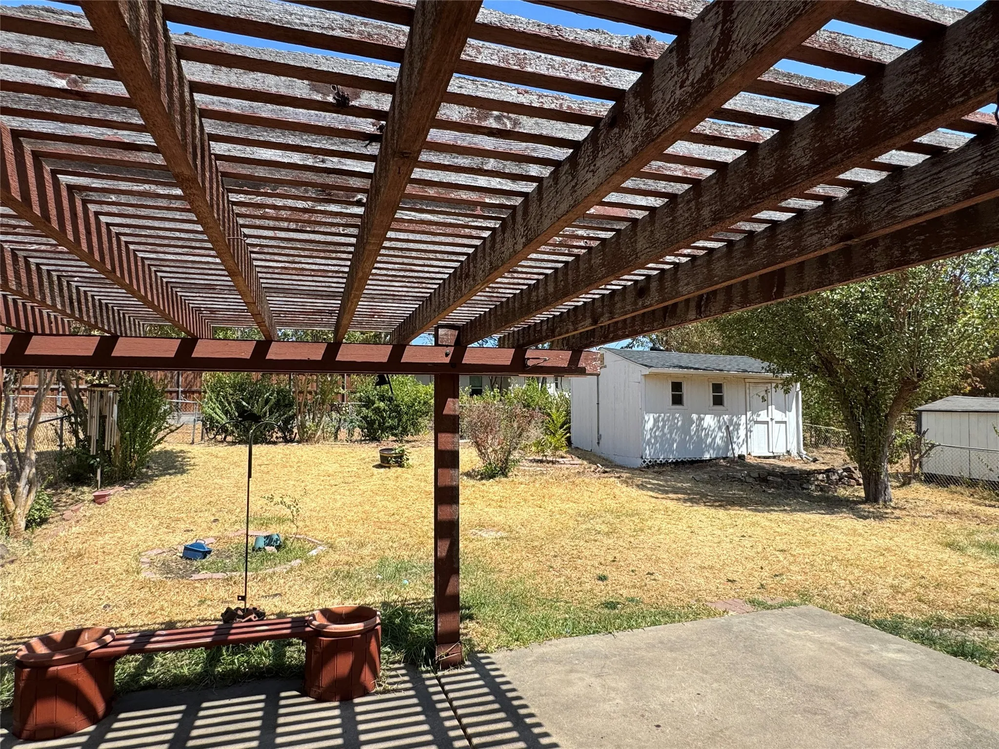 Single Family Residence For Rent in Dallas County , 1229 Greenbrier Drive, Mesquite, Texas 75149, 3 Bedroom, 1 Bathroom, Garage spaces, 912 Sqft, built in 1962, mls#21380745, Real Estate Agent in Mesquite, Homes For Rent in Dallas county, Homes For Rent in Mesquite, Realtor in Mesquite Texas, Real Estate Brokerage Independent Realty Texas, Luminita Cordes Realtor