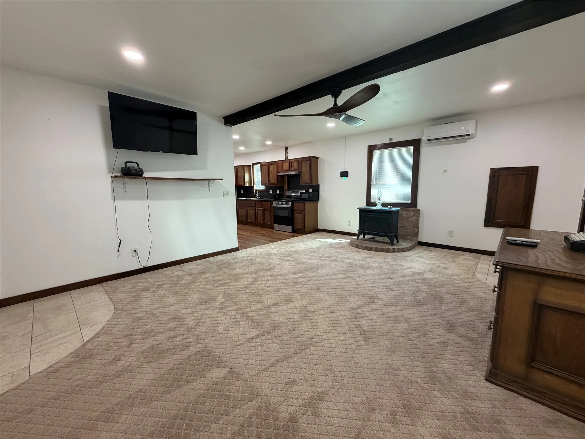 Single Family Residence For Sale in Lamar County , 1368 County Road 45080, Powderly, Texas 75473, 1 Bedroom, 1 Bathroom, 2 Garage spaces, 800 Sqft, built in 2025, mls#21377025, Real Estate Agent in Powderly, Homes For Sale in Lamar county, Homes For Sale in Powderly, Realtor in Powderly Texas, Real Estate Brokerage Independent Realty Texas, Luminita Cordes Realtor