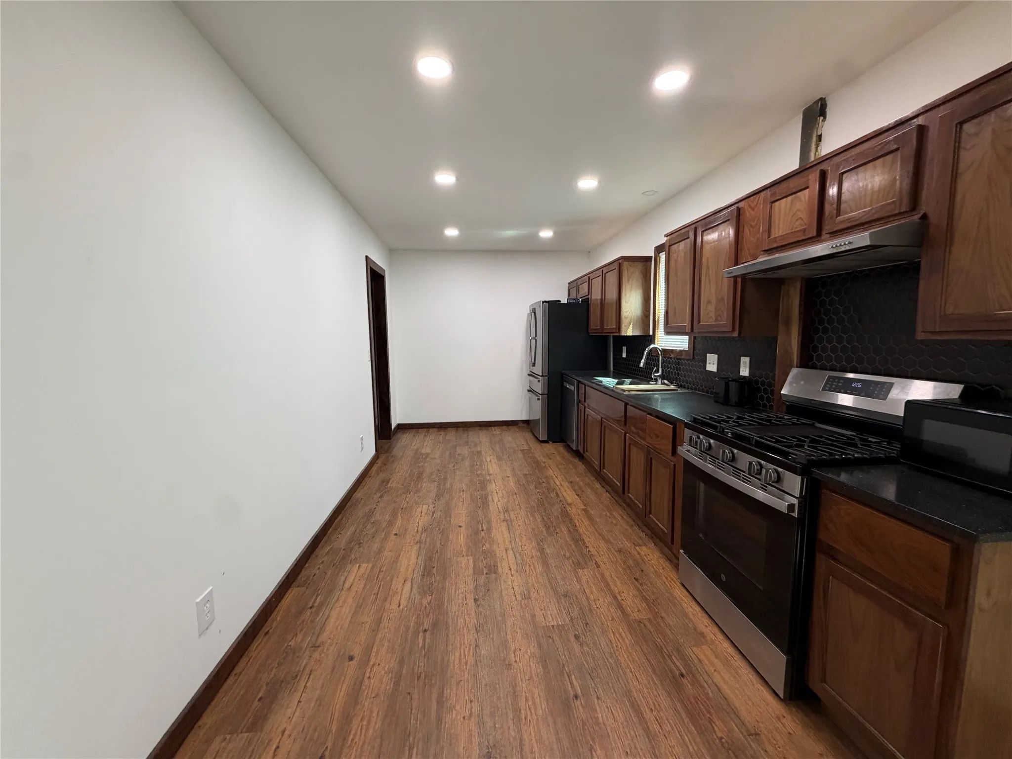 Single Family Residence For Sale in Lamar County , 1368 County Road 45080, Powderly, Texas 75473, 1 Bedroom, 1 Bathroom, 2 Garage spaces, 800 Sqft, built in 2025, mls#21377025, Real Estate Agent in Powderly, Homes For Sale in Lamar county, Homes For Sale in Powderly, Realtor in Powderly Texas, Real Estate Brokerage Independent Realty Texas, Luminita Cordes Realtor