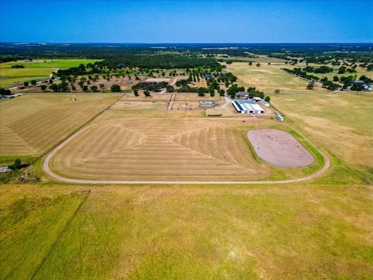 Farm For Sale in Parker County , 820 Walker Lane, Brock, Texas 76066, 3 Bedroom, 2 Bathroom, Garage spaces, 2,412 Sqft, built in 1991, mls#21377902, Real Estate Agent in Brock, Homes For Sale in Parker county, Homes For Sale in Brock, Realtor in Brock Texas, Real Estate Brokerage Independent Realty Texas, Luminita Cordes Realtor