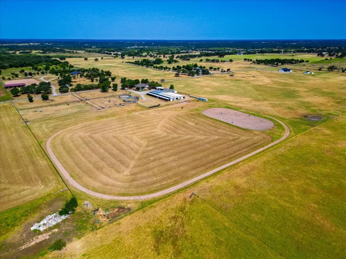 Farm For Sale in Parker County , 820 Walker Lane, Brock, Texas 76066, 3 Bedroom, 2 Bathroom, Garage spaces, 2,412 Sqft, built in 1991, mls#21377902, Real Estate Agent in Brock, Homes For Sale in Parker county, Homes For Sale in Brock, Realtor in Brock Texas, Real Estate Brokerage Independent Realty Texas, Luminita Cordes Realtor