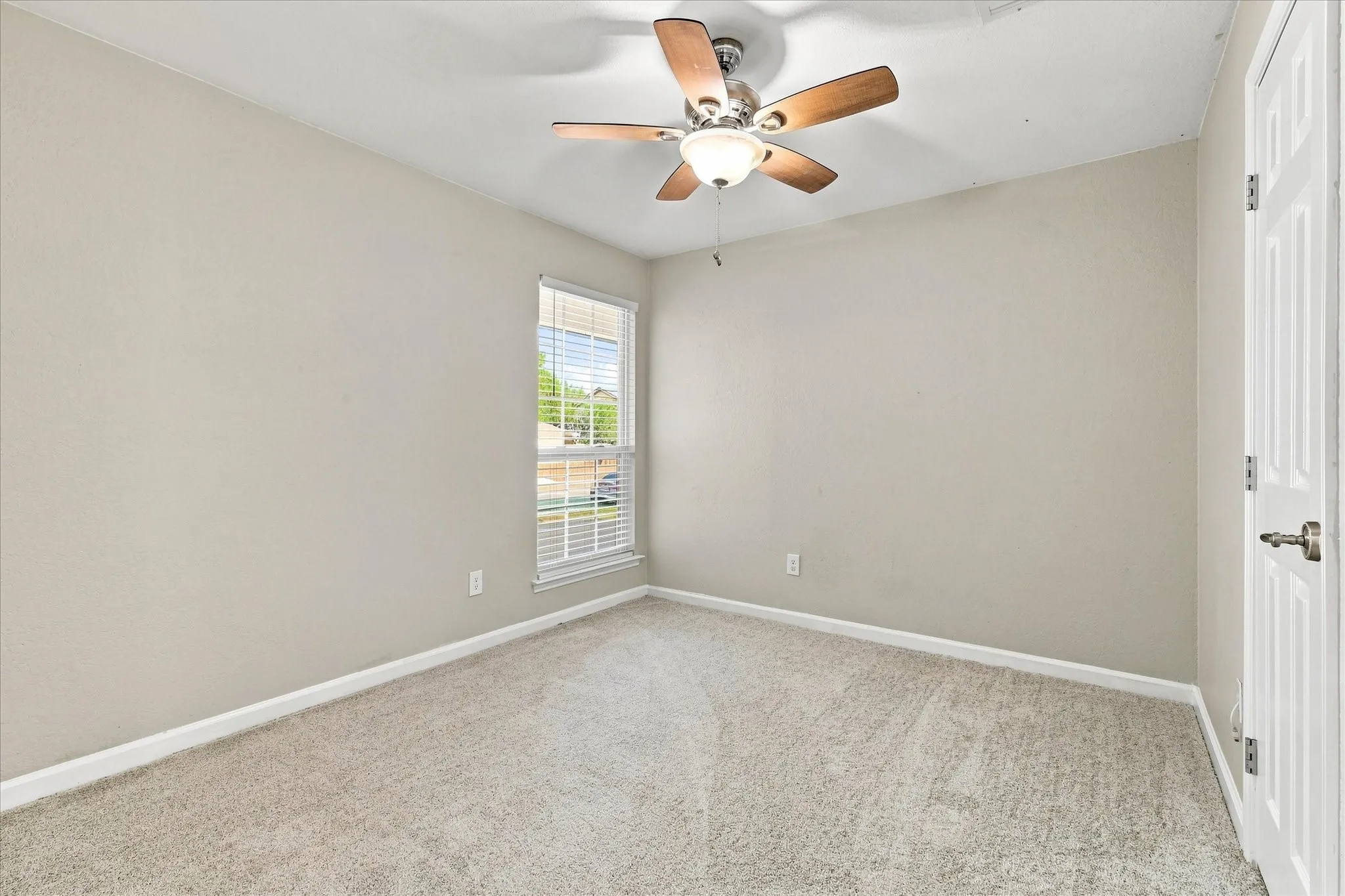 Single Family Residence For Sale in Tarrant County , 6008 Martha Drive, Watauga, Texas 76148, 3 Bedroom, 2 Bathroom, 2 Garage spaces, 1,578 Sqft, built in 1982, mls#21380633, Real Estate Agent in Watauga, Homes For Sale in Tarrant county, Homes For Sale in Watauga, Realtor in Watauga Texas, Real Estate Brokerage Independent Realty Texas, Luminita Cordes Realtor