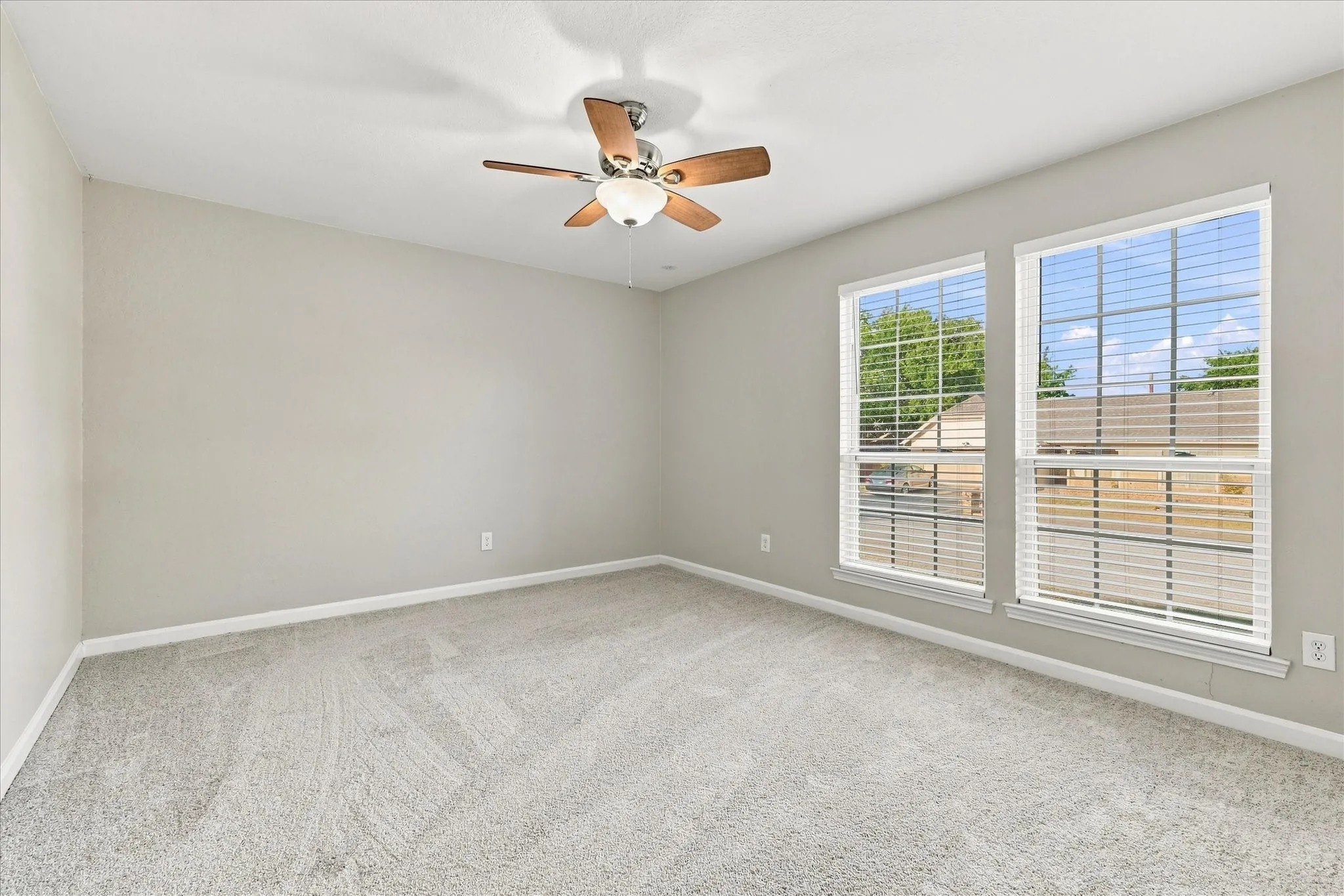 Single Family Residence For Sale in Tarrant County , 6008 Martha Drive, Watauga, Texas 76148, 3 Bedroom, 2 Bathroom, 2 Garage spaces, 1,578 Sqft, built in 1982, mls#21380633, Real Estate Agent in Watauga, Homes For Sale in Tarrant county, Homes For Sale in Watauga, Realtor in Watauga Texas, Real Estate Brokerage Independent Realty Texas, Luminita Cordes Realtor