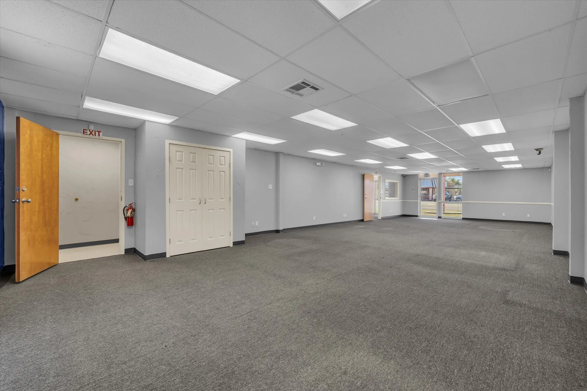 Retail For Rent in Mc Lennan County , 1311 N New Road, Waco, Texas 76710, 0, 0, Garage spaces, 0 Sqft, built in 1981, mls#21380876, Real Estate Agent in Waco, Homes For Rent in Mc Lennan county, Homes For Rent in Waco, Realtor in Waco Texas, Real Estate Brokerage Independent Realty Texas, Luminita Cordes Realtor