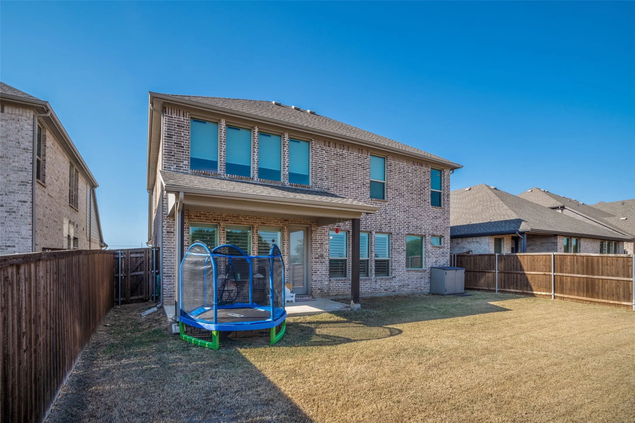 Single Family Residence For Sale in Denton County , 1238 Stagecoach Trail, Justin, Texas 76247, 5 Bedroom, 3 Bathroom, 2 Garage spaces, 2,779 Sqft, built in 2022, mls#21380846, Real Estate Agent in Justin, Homes For Sale in Denton county, Homes For Sale in Justin, Realtor in Justin Texas, Real Estate Brokerage Independent Realty Texas, Luminita Cordes Realtor