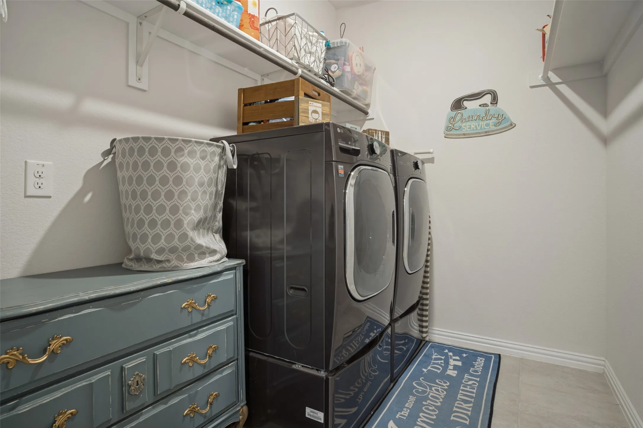 Single Family Residence For Sale in Denton County , 1238 Stagecoach Trail, Justin, Texas 76247, 5 Bedroom, 3 Bathroom, 2 Garage spaces, 2,779 Sqft, built in 2022, mls#21380846, Real Estate Agent in Justin, Homes For Sale in Denton county, Homes For Sale in Justin, Realtor in Justin Texas, Real Estate Brokerage Independent Realty Texas, Luminita Cordes Realtor