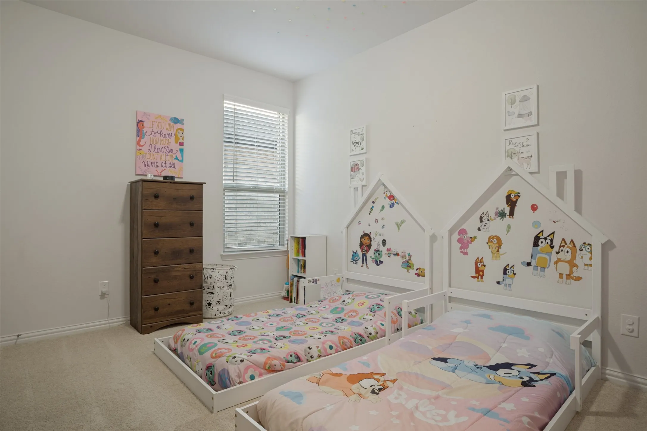Single Family Residence For Sale in Denton County , 1238 Stagecoach Trail, Justin, Texas 76247, 5 Bedroom, 3 Bathroom, 2 Garage spaces, 2,779 Sqft, built in 2022, mls#21380846, Real Estate Agent in Justin, Homes For Sale in Denton county, Homes For Sale in Justin, Realtor in Justin Texas, Real Estate Brokerage Independent Realty Texas, Luminita Cordes Realtor