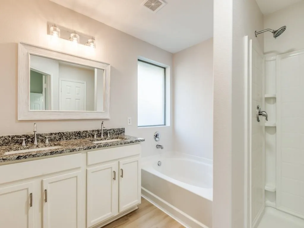 Single Family Residence For Sale in Denton County , 5551 Exeter Drive, Prosper, Texas 75078, 3 Bedroom, 2 Bathroom, 2 Garage spaces, 1,554 Sqft, built in 2008, mls#21369593, Real Estate Agent in Prosper, Homes For Sale in Denton county, Homes For Sale in Prosper, Realtor in Prosper Texas, Real Estate Brokerage Independent Realty Texas, Luminita Cordes Realtor