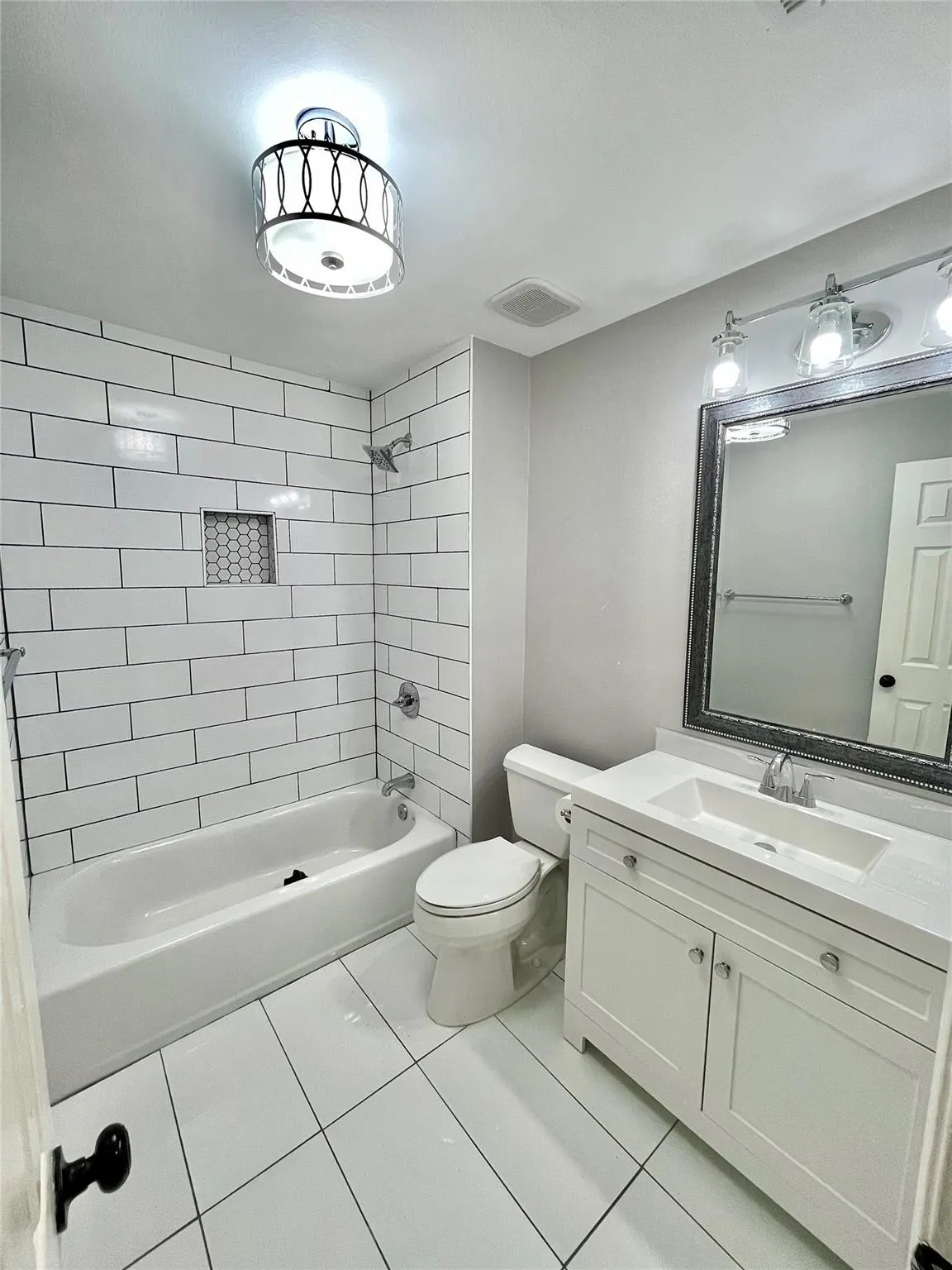 Secondary Bath