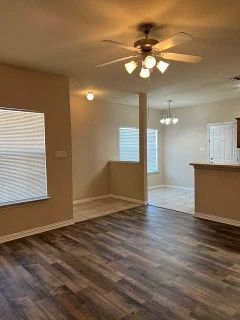 Duplex For Rent in Tarrant County , 7903 Marydean Avenue, Fort Worth, Texas 76116, 3 Bedroom, 2 Bathroom, 1 Garage spaces, 1,186 Sqft, built in 2006, mls#21380877, Real Estate Agent in Fort Worth, Homes For Rent in Tarrant county, Homes For Rent in Fort Worth, Realtor in Fort Worth Texas, Real Estate Brokerage Independent Realty Texas, Luminita Cordes Realtor