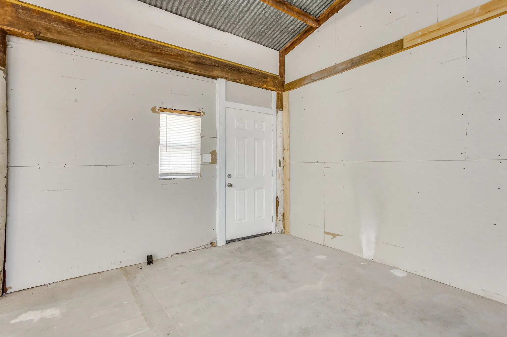 Business For Sale in Palo Pinto County , 3690 N Oak, Mineral Wells, Texas 76067, 0, 0, Garage spaces, 0 Sqft, built in 1958, mls#21380537, Real Estate Agent in Mineral Wells, Homes For Sale in Palo Pinto county, Homes For Sale in Mineral Wells, Realtor in Mineral Wells Texas, Real Estate Brokerage Independent Realty Texas, Luminita Cordes Realtor