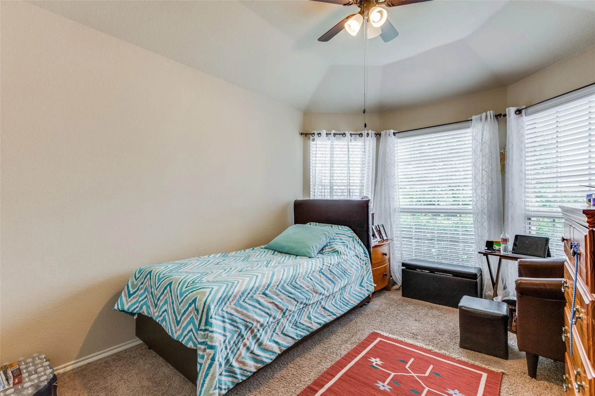 Single Family Residence For Rent in Denton County , 8716 Cowboy, Aubrey, Texas 76227, 4 Bedroom, 2 Bathroom, 2 Garage spaces, 1,621 Sqft, built in 2015, mls#21380881, Real Estate Agent in Aubrey, Homes For Rent in Denton county, Homes For Rent in Aubrey, Realtor in Aubrey Texas, Real Estate Brokerage Independent Realty Texas, Luminita Cordes Realtor