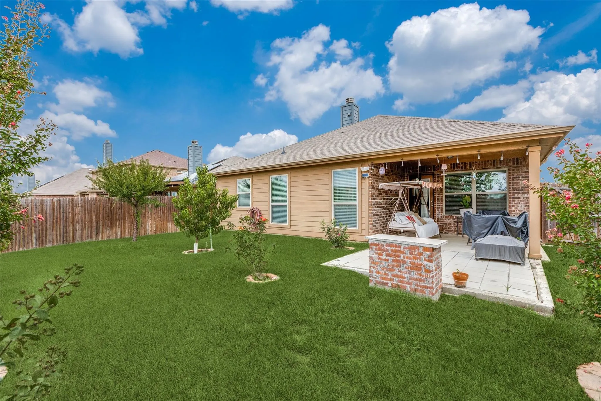 Single Family Residence For Rent in Denton County , 8716 Cowboy, Aubrey, Texas 76227, 4 Bedroom, 2 Bathroom, 2 Garage spaces, 1,621 Sqft, built in 2015, mls#21380881, Real Estate Agent in Aubrey, Homes For Rent in Denton county, Homes For Rent in Aubrey, Realtor in Aubrey Texas, Real Estate Brokerage Independent Realty Texas, Luminita Cordes Realtor