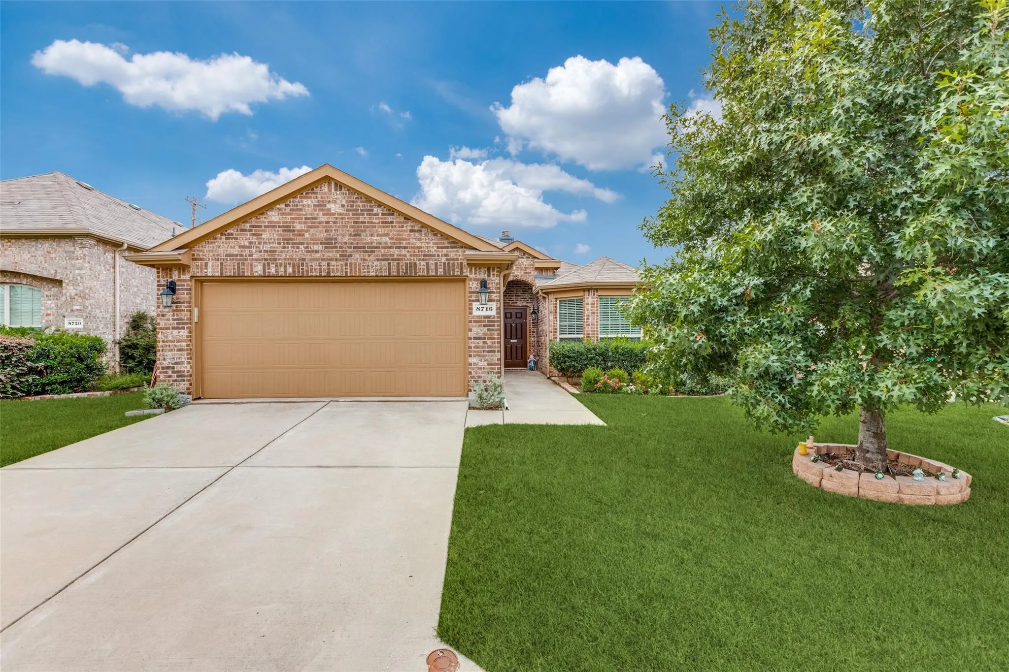 Single Family Residence For Rent in Denton County , 8716 Cowboy, Aubrey, Texas 76227, 4 Bedroom, 2 Bathroom, 2 Garage spaces, 1,621 Sqft, built in 2015, mls#21380881, Real Estate Agent in Aubrey, Homes For Rent in Denton county, Homes For Rent in Aubrey, Realtor in Aubrey Texas, Real Estate Brokerage Independent Realty Texas, Luminita Cordes Realtor