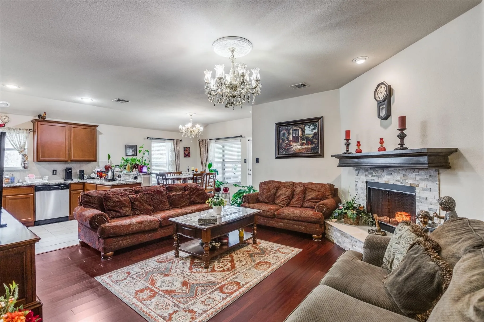 Single Family Residence For Rent in Denton County , 8716 Cowboy, Aubrey, Texas 76227, 4 Bedroom, 2 Bathroom, 2 Garage spaces, 1,621 Sqft, built in 2015, mls#21380881, Real Estate Agent in Aubrey, Homes For Rent in Denton county, Homes For Rent in Aubrey, Realtor in Aubrey Texas, Real Estate Brokerage Independent Realty Texas, Luminita Cordes Realtor
