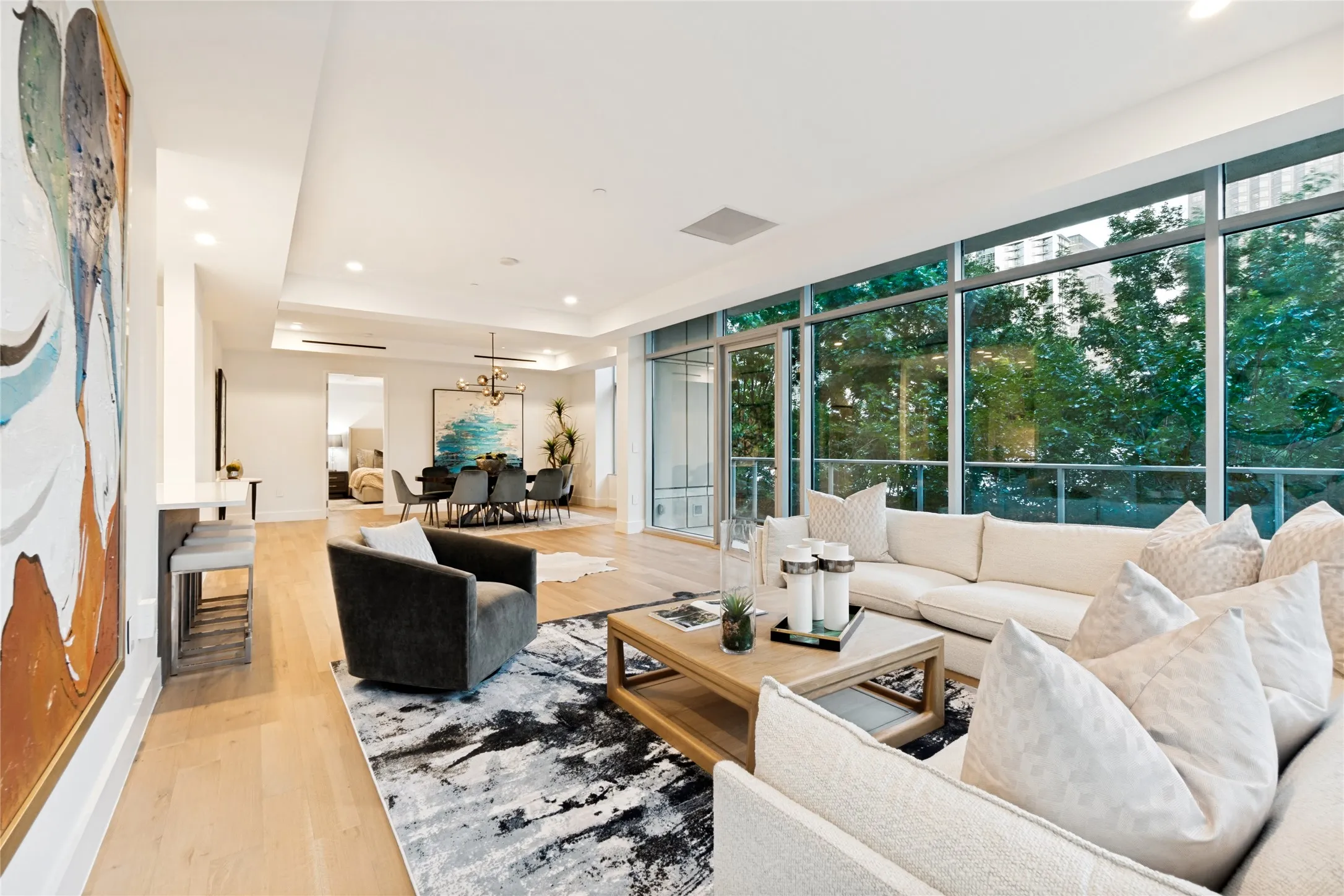 Condominium For Sale in Dallas County , 2025 Woodall Rodgers Freeway 23, Dallas, Texas 75201, 2 Bedroom, 3 Bathroom, 3 Garage spaces, 2,395 Sqft, built in 2014, mls#21380584, Real Estate Agent in Dallas, Homes For Sale in Dallas county, Homes For Sale in Dallas, Realtor in Dallas Texas, Real Estate Brokerage Independent Realty Texas, Luminita Cordes Realtor