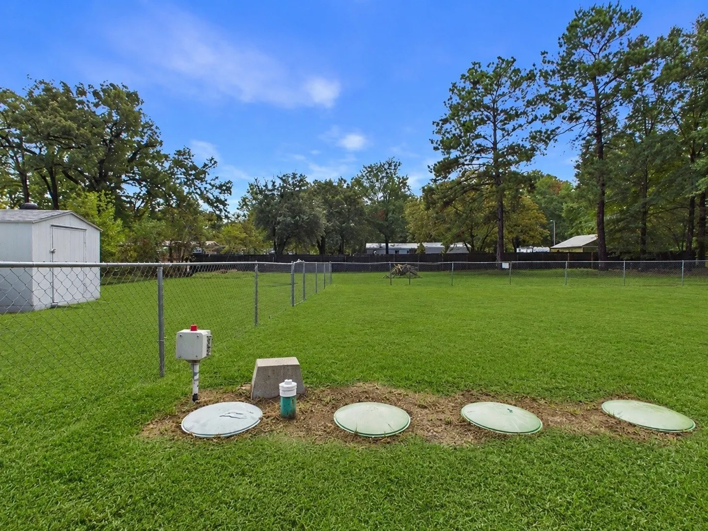 Mobile Home For Sale in Henderson County , 21104 Easy Street, Chandler, Texas 75758, 4 Bedroom, 2 Bathroom, Garage spaces, 2,280 Sqft, built in 2007, mls#21380728, Real Estate Agent in Chandler, Homes For Sale in Henderson county, Homes For Sale in Chandler, Realtor in Chandler Texas, Real Estate Brokerage Independent Realty Texas, Luminita Cordes Realtor