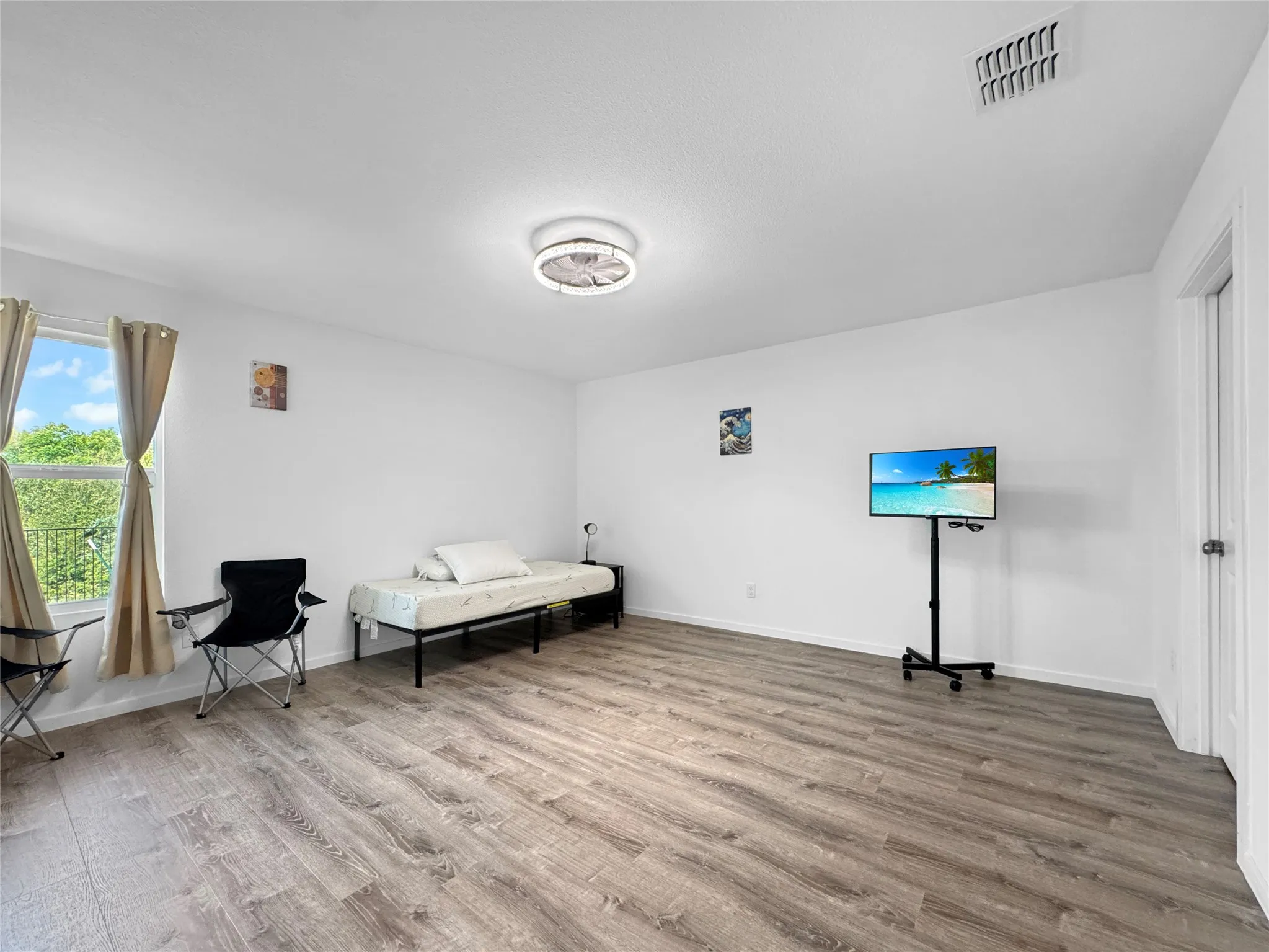 Single Family Residence For Rent in Denton County , 1817 Ventasso Boulevard, Providence Village, Texas 76227, 4 Bedroom, 2 Bathroom, 2 Garage spaces, 5,218 Sqft, built in 2016, mls#21380923, Real Estate Agent in Providence Village, Homes For Rent in Denton county, Homes For Rent in Providence Village, Realtor in Providence Village Texas, Real Estate Brokerage Independent Realty Texas, Luminita Cordes Realtor