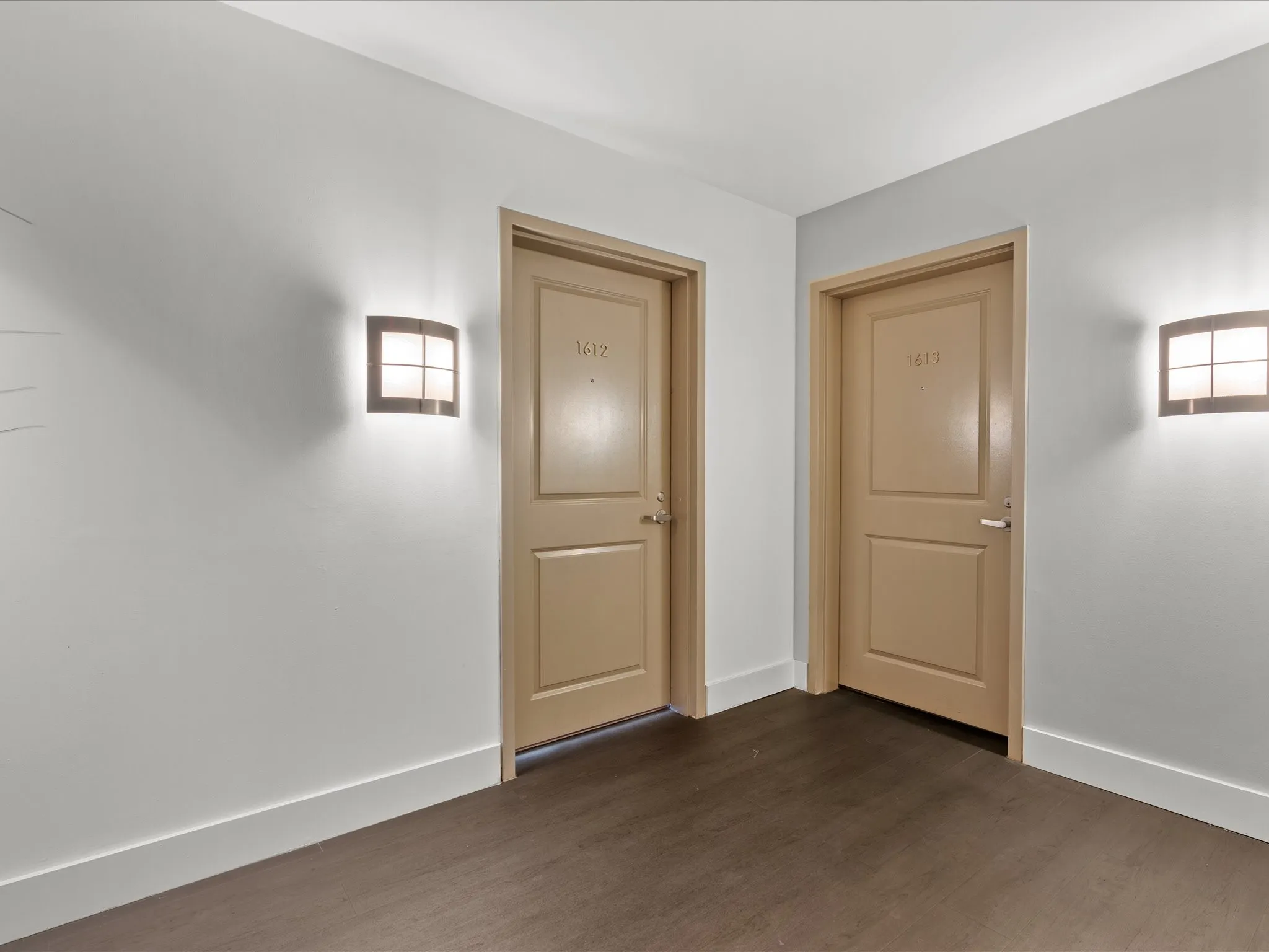 Condominium For Sale in Dallas County , 1200 Main Street 1612, Dallas, Texas 75202, 1 Bedroom, 1 Bathroom, 1 Garage spaces, 660 Sqft, built in 1974, mls#21380818, Real Estate Agent in Dallas, Homes For Sale in Dallas county, Homes For Sale in Dallas, Realtor in Dallas Texas, Real Estate Brokerage Independent Realty Texas, Luminita Cordes Realtor
