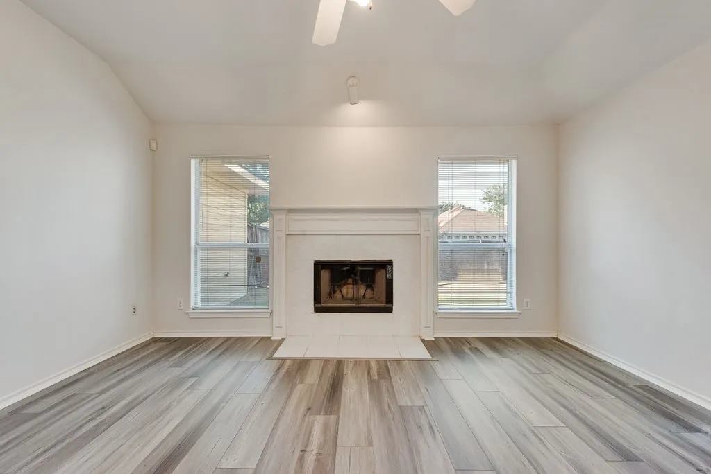 Single Family Residence For Sale in Dallas County , 2848 Saint Croix Avenue, Lancaster, Texas 75146, 3 Bedroom, 2 Bathroom, 2 Garage spaces, 1,490 Sqft, built in 1997, mls#21380932, Real Estate Agent in Lancaster, Homes For Sale in Dallas county, Homes For Sale in Lancaster, Realtor in Lancaster Texas, Real Estate Brokerage Independent Realty Texas, Luminita Cordes Realtor