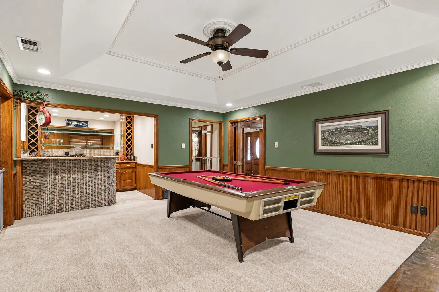 Single Family Residence For Sale in Tarrant County , 4016 Windermere Drive, Colleyville, Texas 76034, 4 Bedroom, 3 Bathroom, 2 Garage spaces, 3,520 Sqft, built in 1983, mls#21380618, Real Estate Agent in Colleyville, Homes For Sale in Tarrant county, Homes For Sale in Colleyville, Realtor in Colleyville Texas, Real Estate Brokerage Independent Realty Texas, Luminita Cordes Realtor
