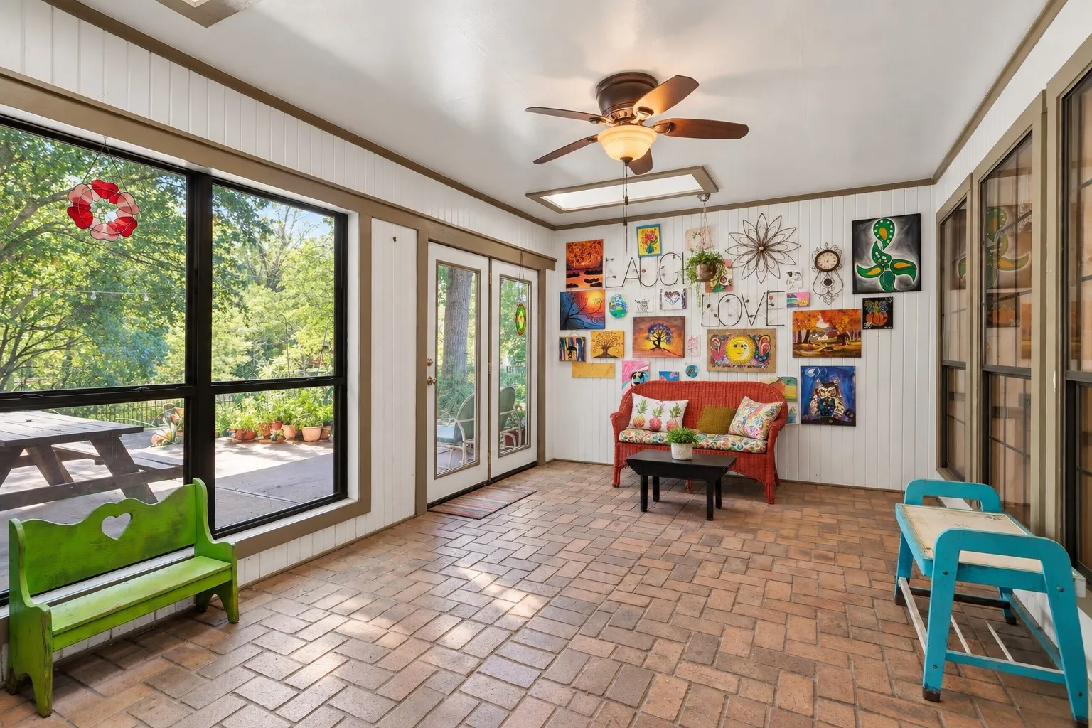 Single Family Residence For Sale in Tarrant County , 4016 Windermere Drive, Colleyville, Texas 76034, 4 Bedroom, 3 Bathroom, 2 Garage spaces, 3,520 Sqft, built in 1983, mls#21380618, Real Estate Agent in Colleyville, Homes For Sale in Tarrant county, Homes For Sale in Colleyville, Realtor in Colleyville Texas, Real Estate Brokerage Independent Realty Texas, Luminita Cordes Realtor