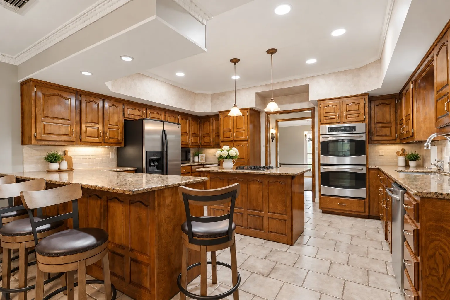 Single Family Residence For Sale in Tarrant County , 4016 Windermere Drive, Colleyville, Texas 76034, 4 Bedroom, 3 Bathroom, 2 Garage spaces, 3,520 Sqft, built in 1983, mls#21380618, Real Estate Agent in Colleyville, Homes For Sale in Tarrant county, Homes For Sale in Colleyville, Realtor in Colleyville Texas, Real Estate Brokerage Independent Realty Texas, Luminita Cordes Realtor