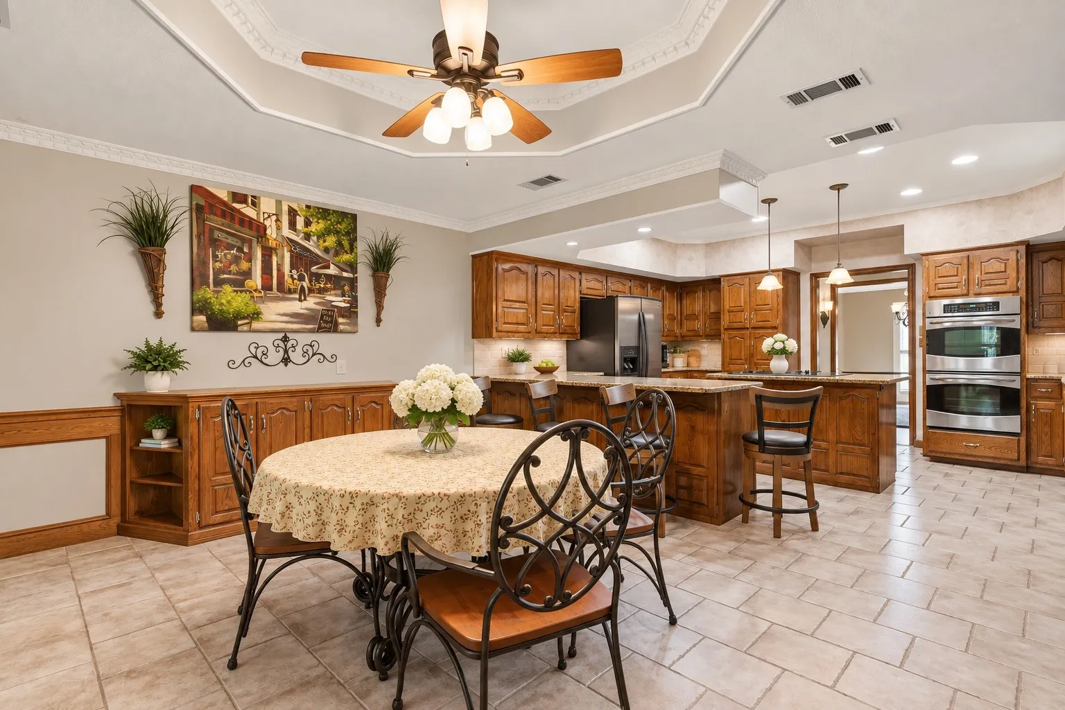 Single Family Residence For Sale in Tarrant County , 4016 Windermere Drive, Colleyville, Texas 76034, 4 Bedroom, 3 Bathroom, 2 Garage spaces, 3,520 Sqft, built in 1983, mls#21380618, Real Estate Agent in Colleyville, Homes For Sale in Tarrant county, Homes For Sale in Colleyville, Realtor in Colleyville Texas, Real Estate Brokerage Independent Realty Texas, Luminita Cordes Realtor