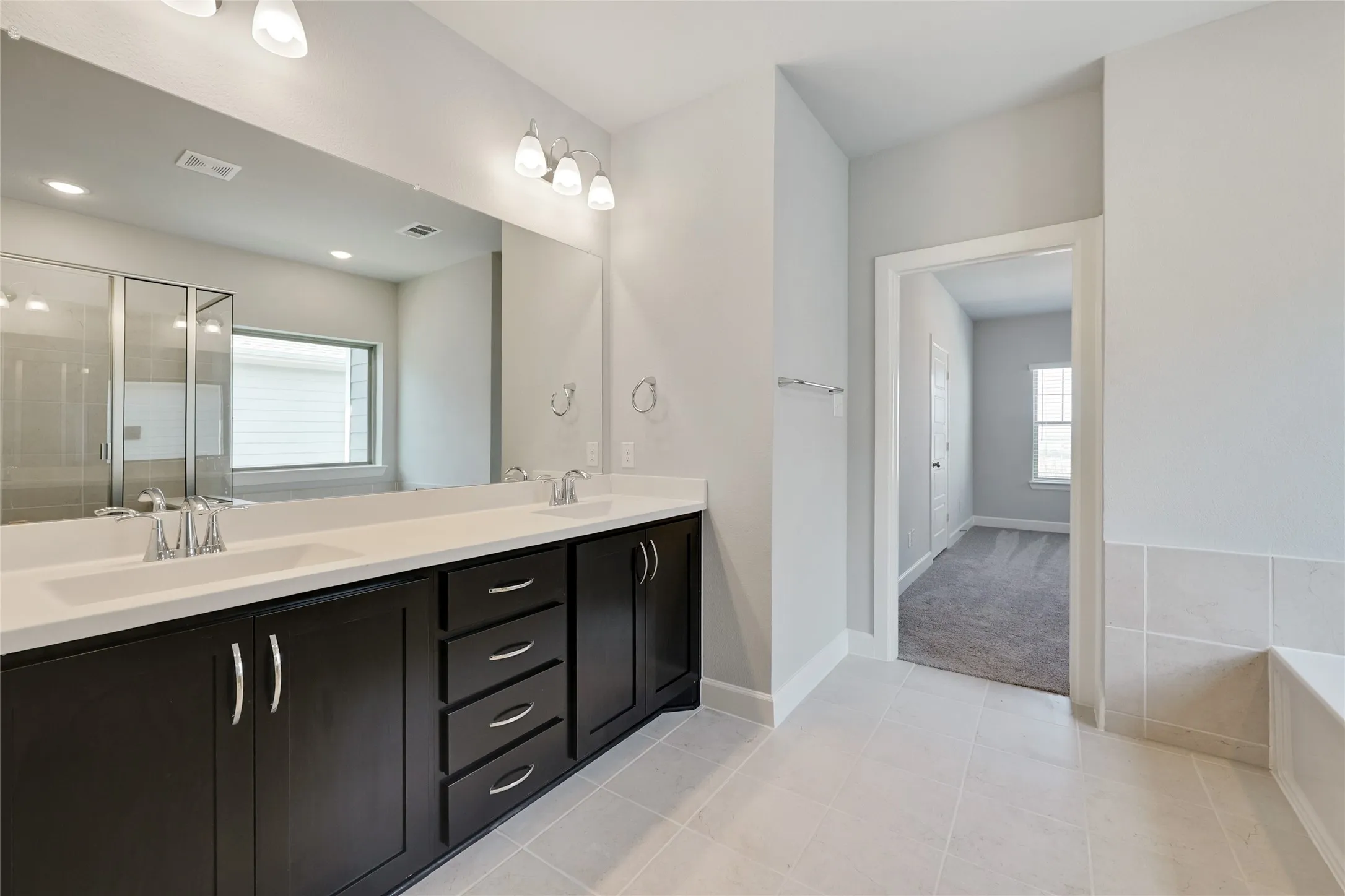 Single Family Residence For Rent in Parker County , 14421 Walsh Avenue, Fort Worth, Texas 76008, 3 Bedroom, 3 Bathroom, 2 Garage spaces, 1,938 Sqft, built in 2021, mls#21379184, Real Estate Agent in Fort Worth, Homes For Rent in Parker county, Homes For Rent in Fort Worth, Realtor in Fort Worth Texas, Real Estate Brokerage Independent Realty Texas, Luminita Cordes Realtor