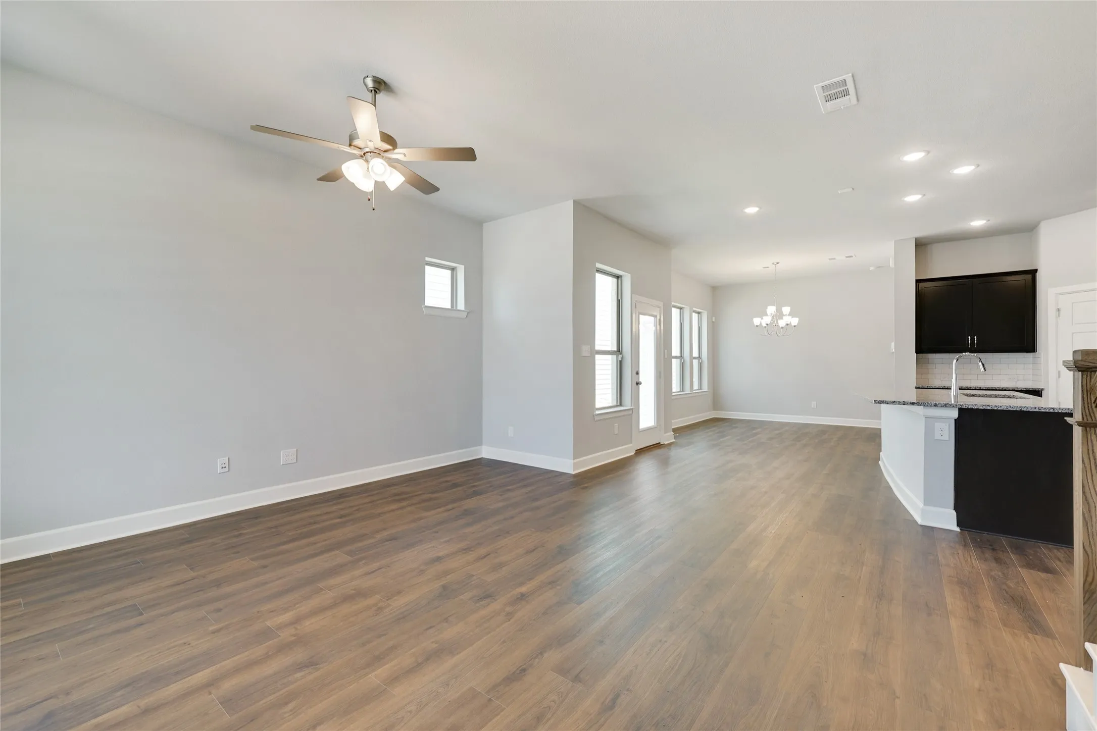 Single Family Residence For Rent in Parker County , 14421 Walsh Avenue, Fort Worth, Texas 76008, 3 Bedroom, 3 Bathroom, 2 Garage spaces, 1,938 Sqft, built in 2021, mls#21379184, Real Estate Agent in Fort Worth, Homes For Rent in Parker county, Homes For Rent in Fort Worth, Realtor in Fort Worth Texas, Real Estate Brokerage Independent Realty Texas, Luminita Cordes Realtor