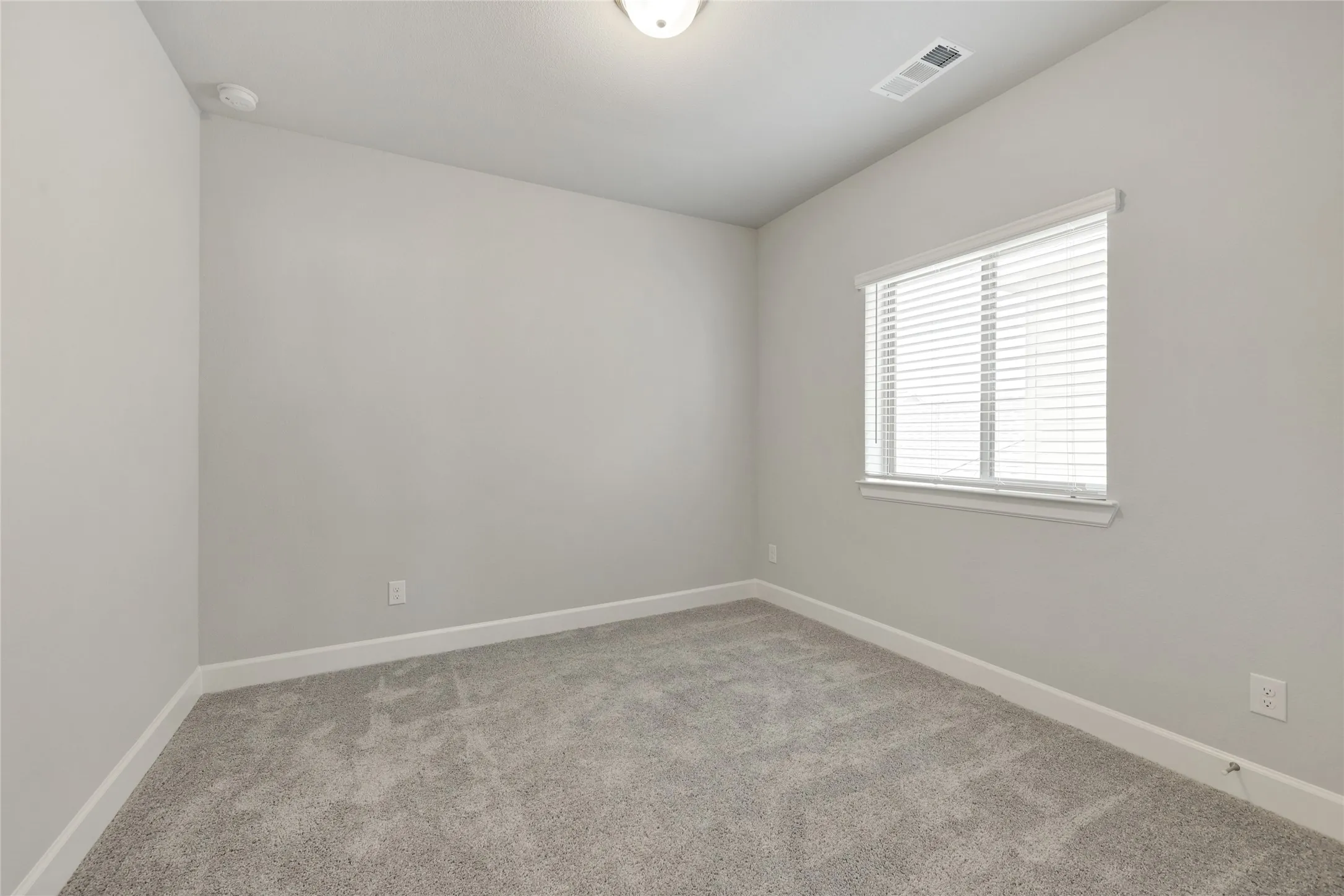 Single Family Residence For Rent in Parker County , 14421 Walsh Avenue, Fort Worth, Texas 76008, 3 Bedroom, 3 Bathroom, 2 Garage spaces, 1,938 Sqft, built in 2021, mls#21379184, Real Estate Agent in Fort Worth, Homes For Rent in Parker county, Homes For Rent in Fort Worth, Realtor in Fort Worth Texas, Real Estate Brokerage Independent Realty Texas, Luminita Cordes Realtor