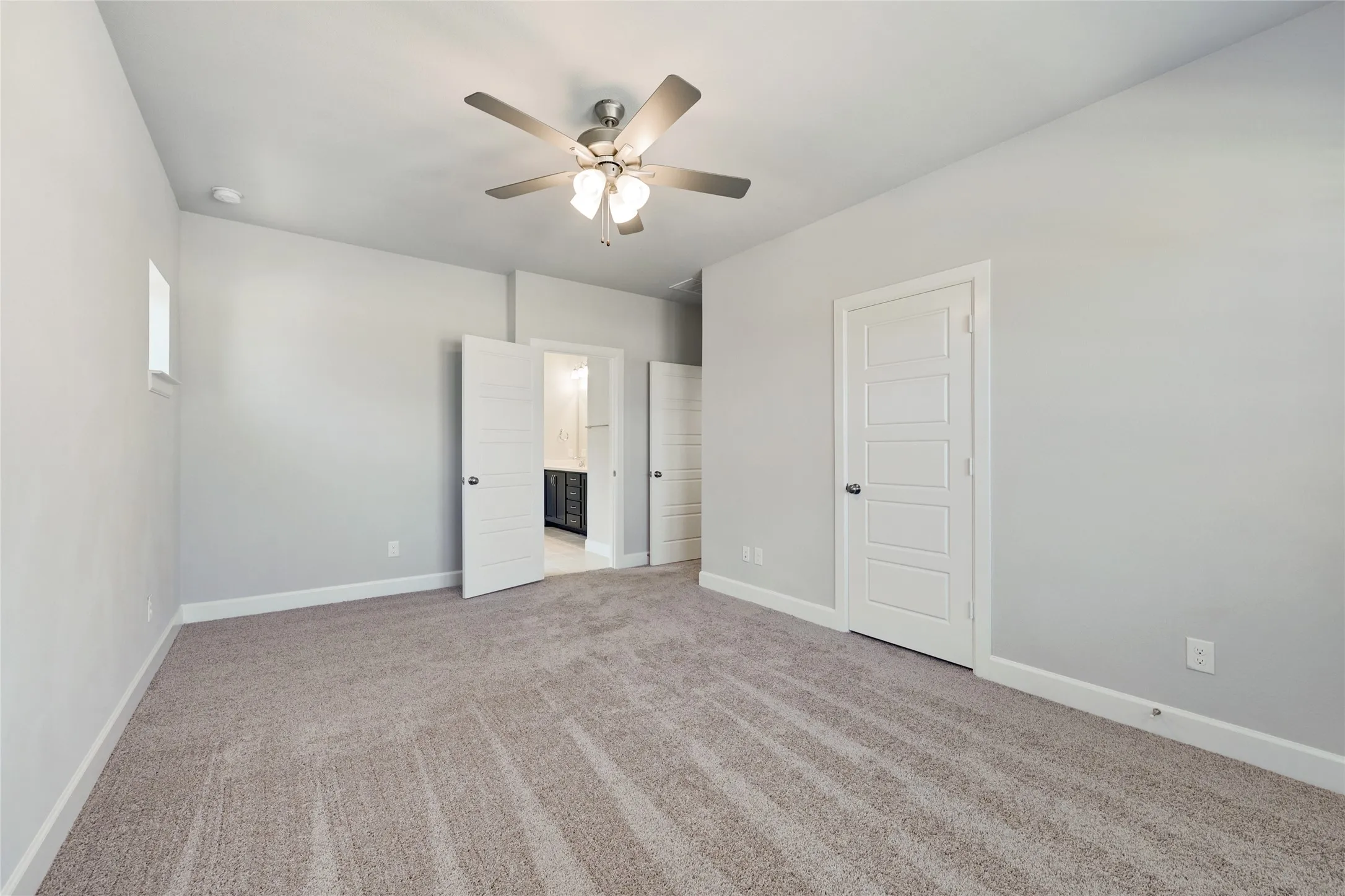 Single Family Residence For Rent in Parker County , 14421 Walsh Avenue, Fort Worth, Texas 76008, 3 Bedroom, 3 Bathroom, 2 Garage spaces, 1,938 Sqft, built in 2021, mls#21379184, Real Estate Agent in Fort Worth, Homes For Rent in Parker county, Homes For Rent in Fort Worth, Realtor in Fort Worth Texas, Real Estate Brokerage Independent Realty Texas, Luminita Cordes Realtor