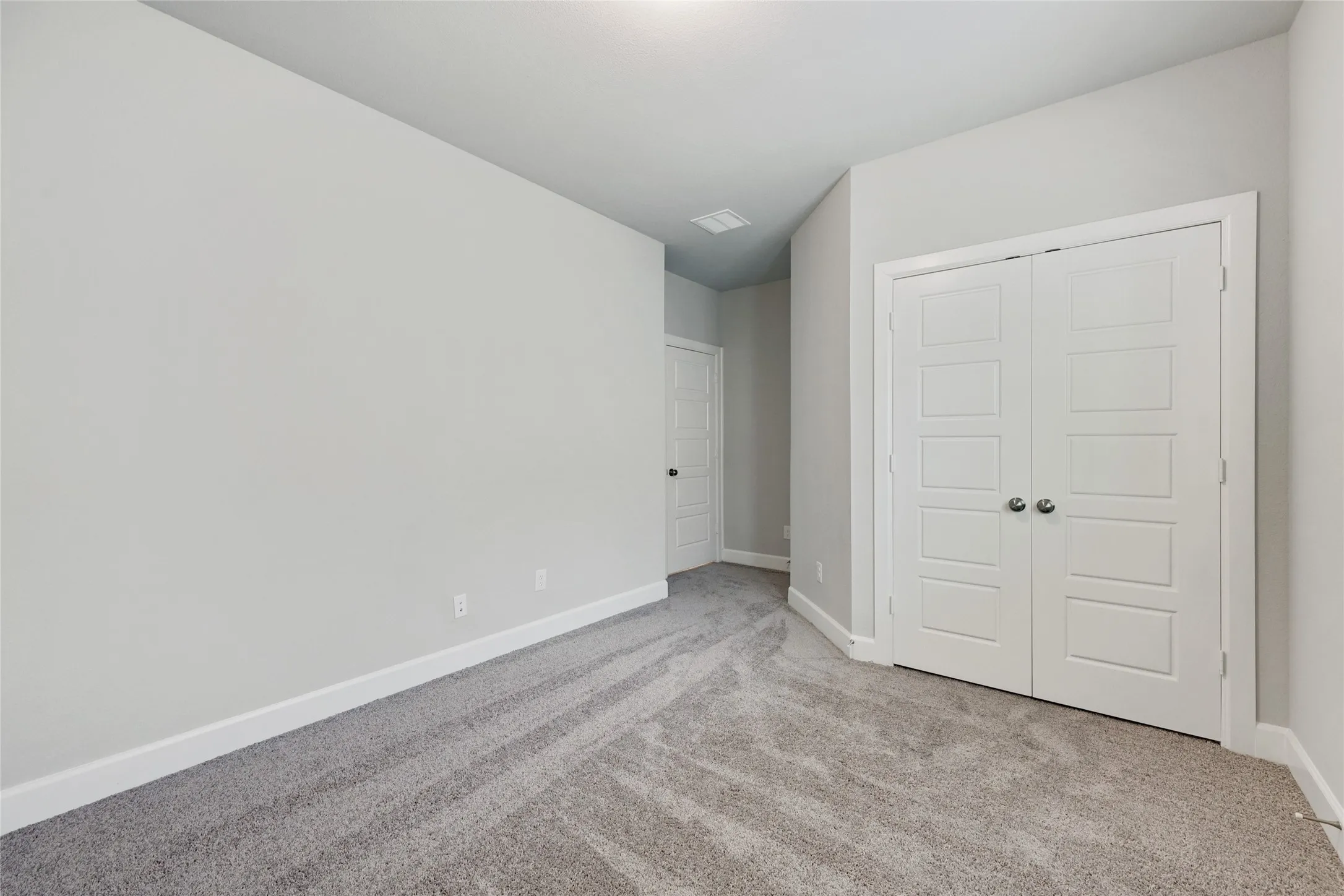 Single Family Residence For Rent in Parker County , 14421 Walsh Avenue, Fort Worth, Texas 76008, 3 Bedroom, 3 Bathroom, 2 Garage spaces, 1,938 Sqft, built in 2021, mls#21379184, Real Estate Agent in Fort Worth, Homes For Rent in Parker county, Homes For Rent in Fort Worth, Realtor in Fort Worth Texas, Real Estate Brokerage Independent Realty Texas, Luminita Cordes Realtor