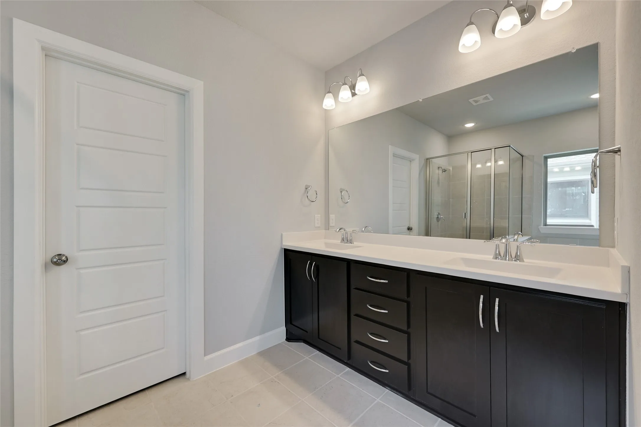 Single Family Residence For Rent in Parker County , 14421 Walsh Avenue, Fort Worth, Texas 76008, 3 Bedroom, 3 Bathroom, 2 Garage spaces, 1,938 Sqft, built in 2021, mls#21379184, Real Estate Agent in Fort Worth, Homes For Rent in Parker county, Homes For Rent in Fort Worth, Realtor in Fort Worth Texas, Real Estate Brokerage Independent Realty Texas, Luminita Cordes Realtor