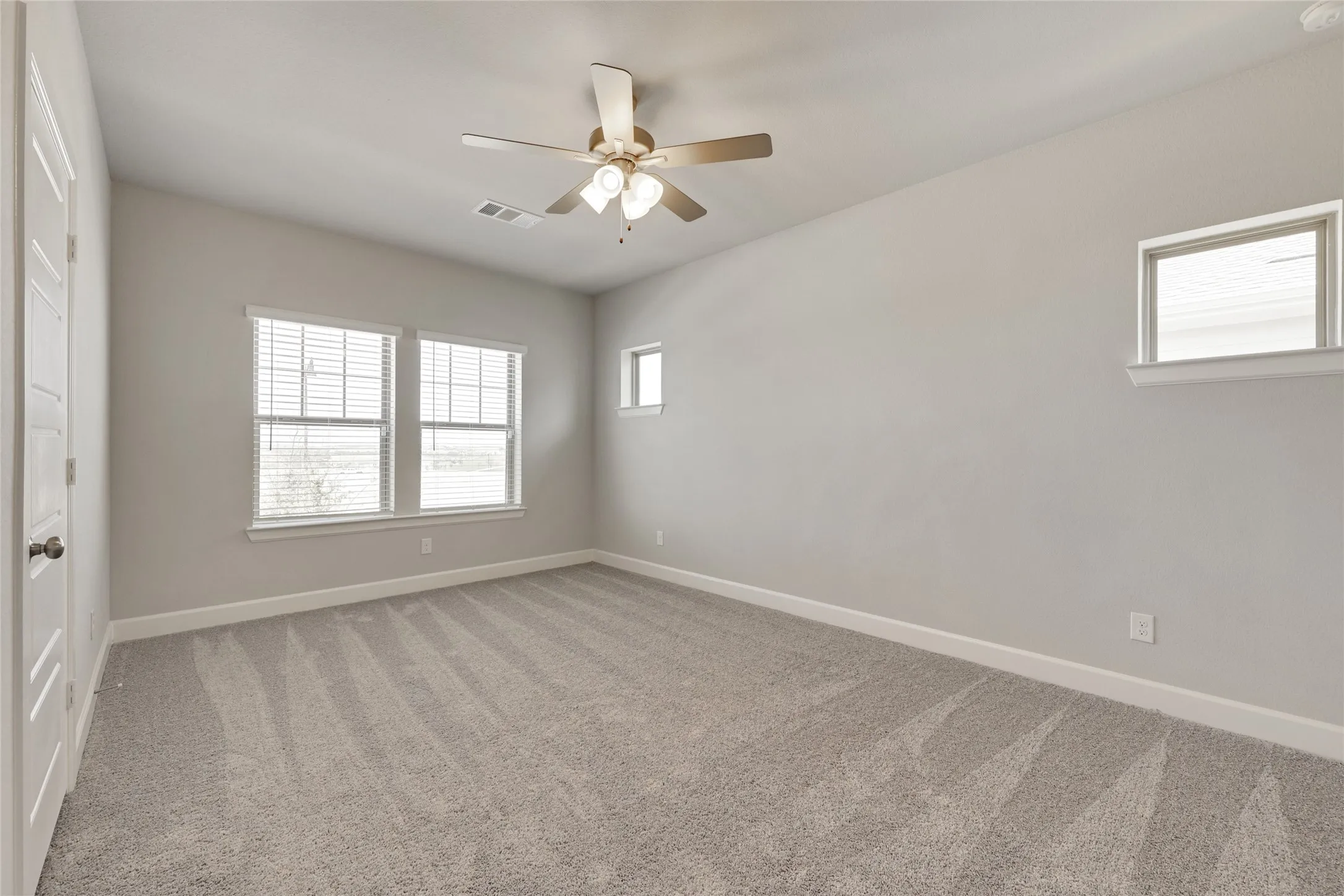 Single Family Residence For Rent in Parker County , 14421 Walsh Avenue, Fort Worth, Texas 76008, 3 Bedroom, 3 Bathroom, 2 Garage spaces, 1,938 Sqft, built in 2021, mls#21379184, Real Estate Agent in Fort Worth, Homes For Rent in Parker county, Homes For Rent in Fort Worth, Realtor in Fort Worth Texas, Real Estate Brokerage Independent Realty Texas, Luminita Cordes Realtor